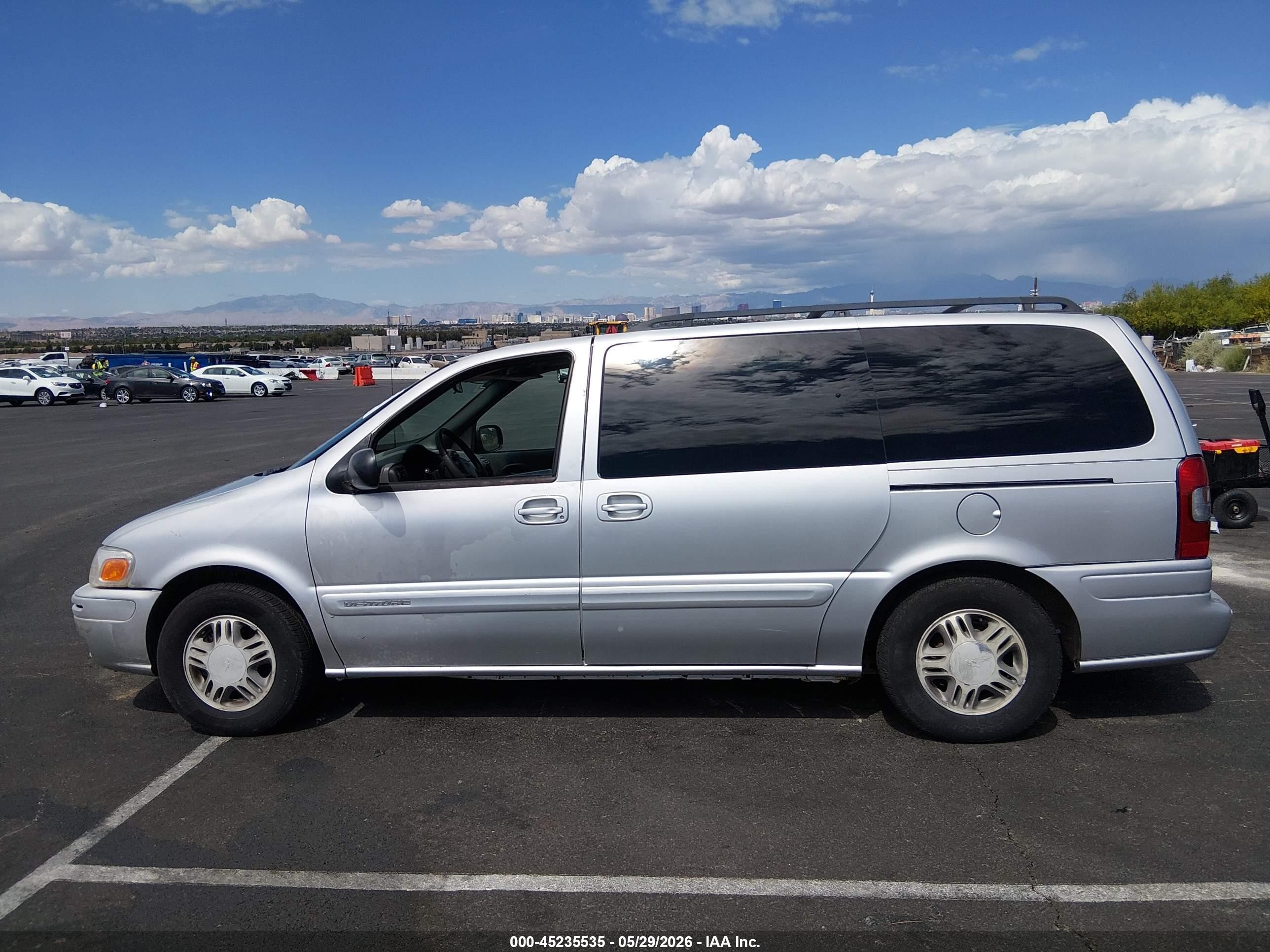 2003 Chevrolet Venture Warner Bros. Edition Серебряный vin: 1GNDX13EX3D324233