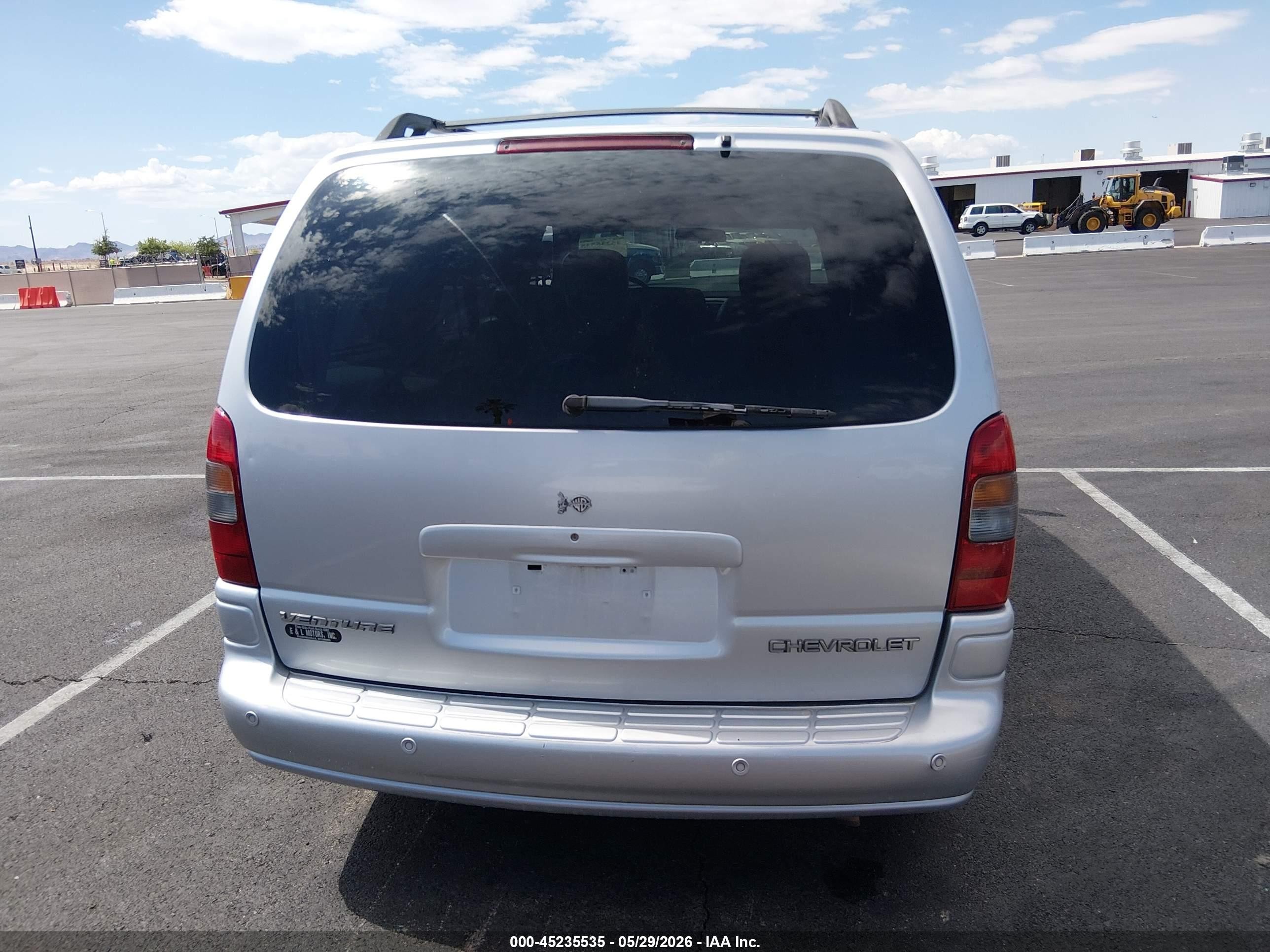 2003 Chevrolet Venture Warner Bros. Edition Серебряный vin: 1GNDX13EX3D324233