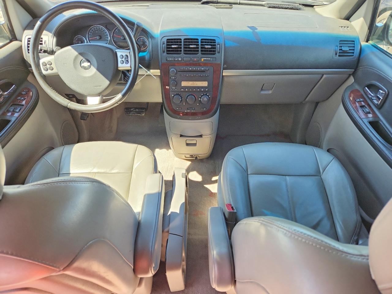 2005 Chevrolet Uplander Lt White vin: 1GNDX33L75D204371