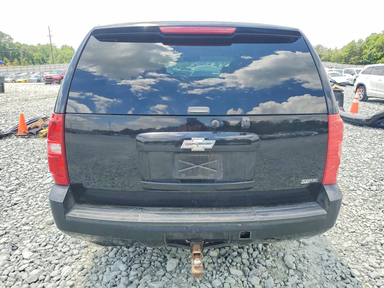 2007 Chevrolet Tahoe C1500 Black vin: 1GNEC03017R344359