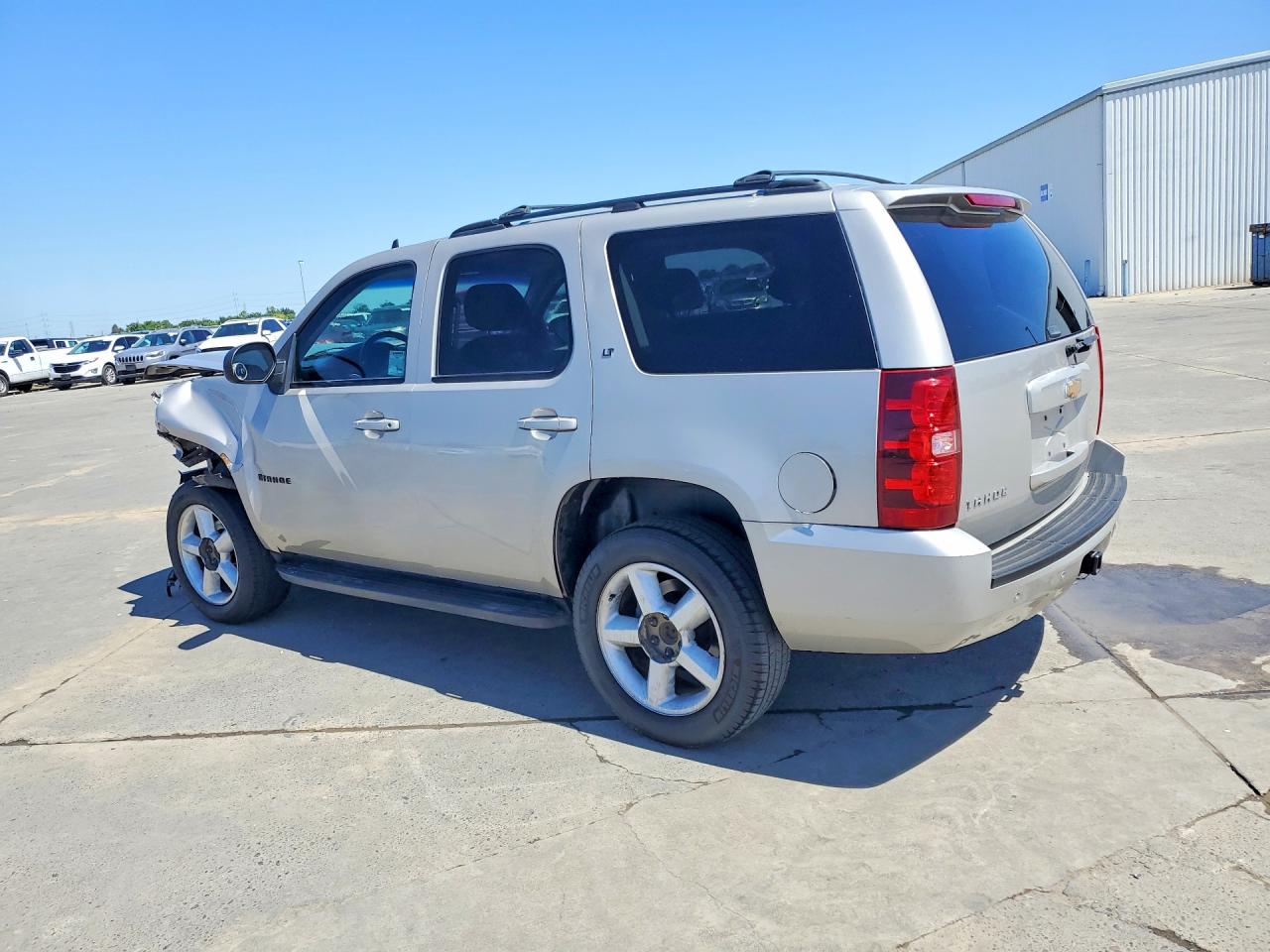 2007 Chevrolet Tahoe C1500 Silver vin: 1GNEC13077R122284