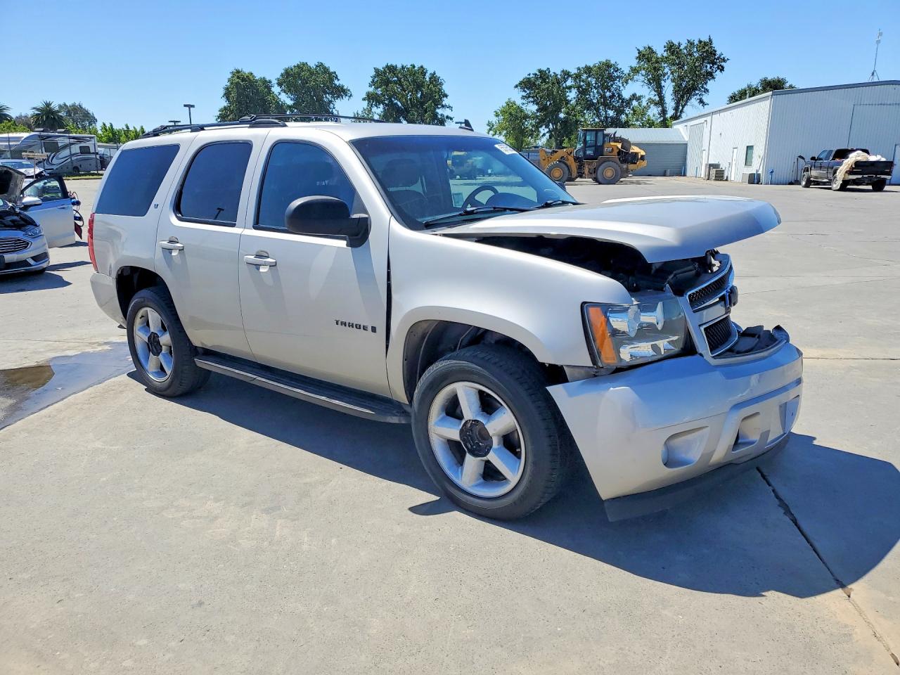 2007 Chevrolet Tahoe C1500 Silver vin: 1GNEC13077R122284