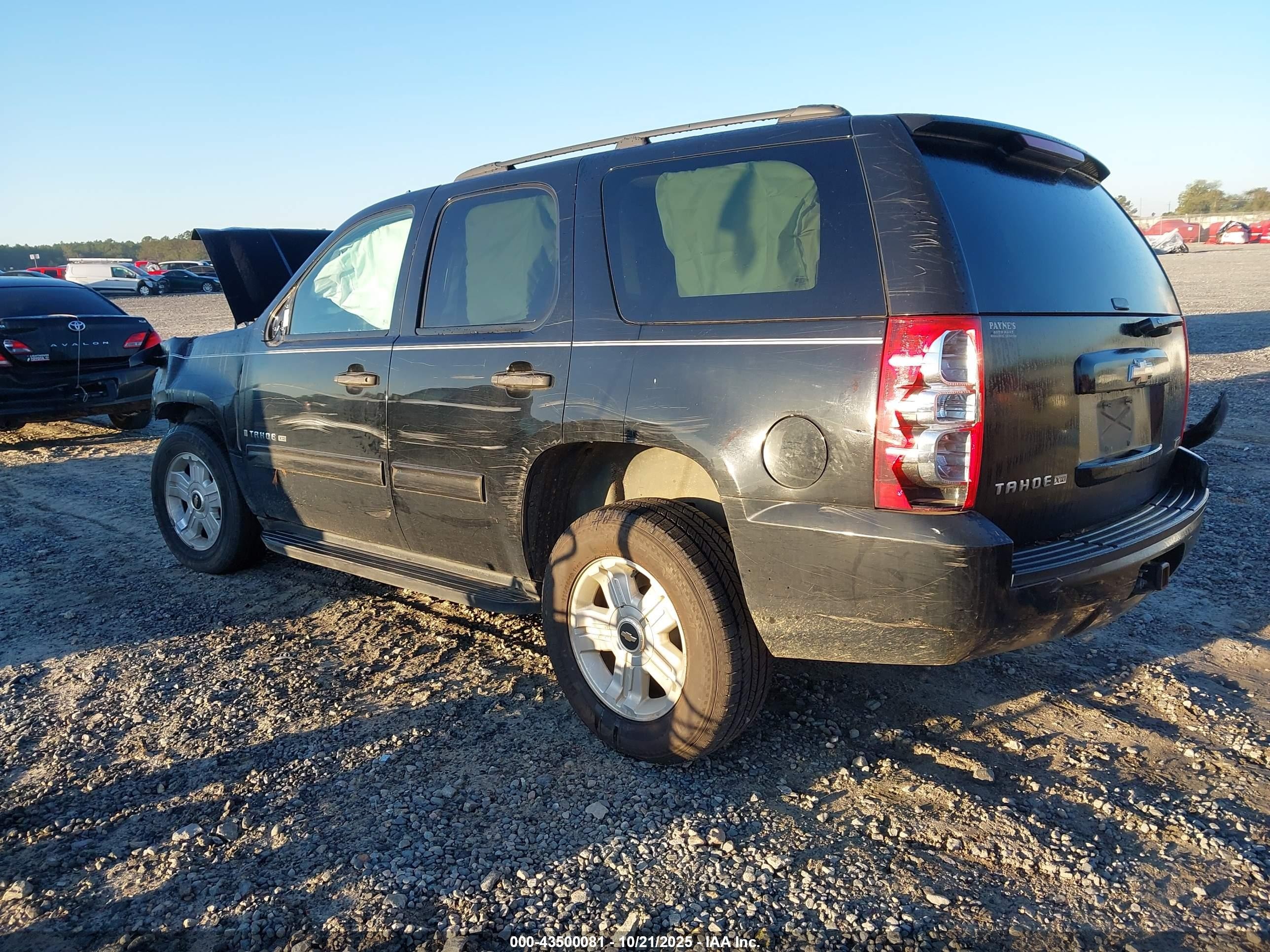 2009 Chevrolet Tahoe Ls Black vin: 1GNEC133X9R288067