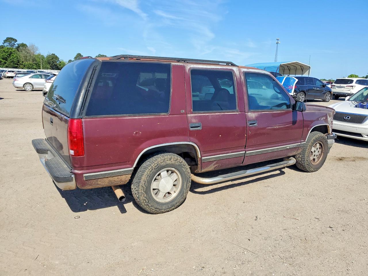 1995 Chevrolet Tahoe C1500 Бордовый vin: 1GNEC13K6SJ397881