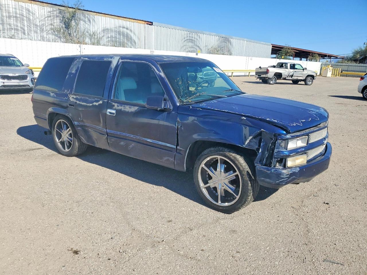 1995 Chevrolet Tahoe C1500 Синий vin: 1GNEC13K7SJ387585