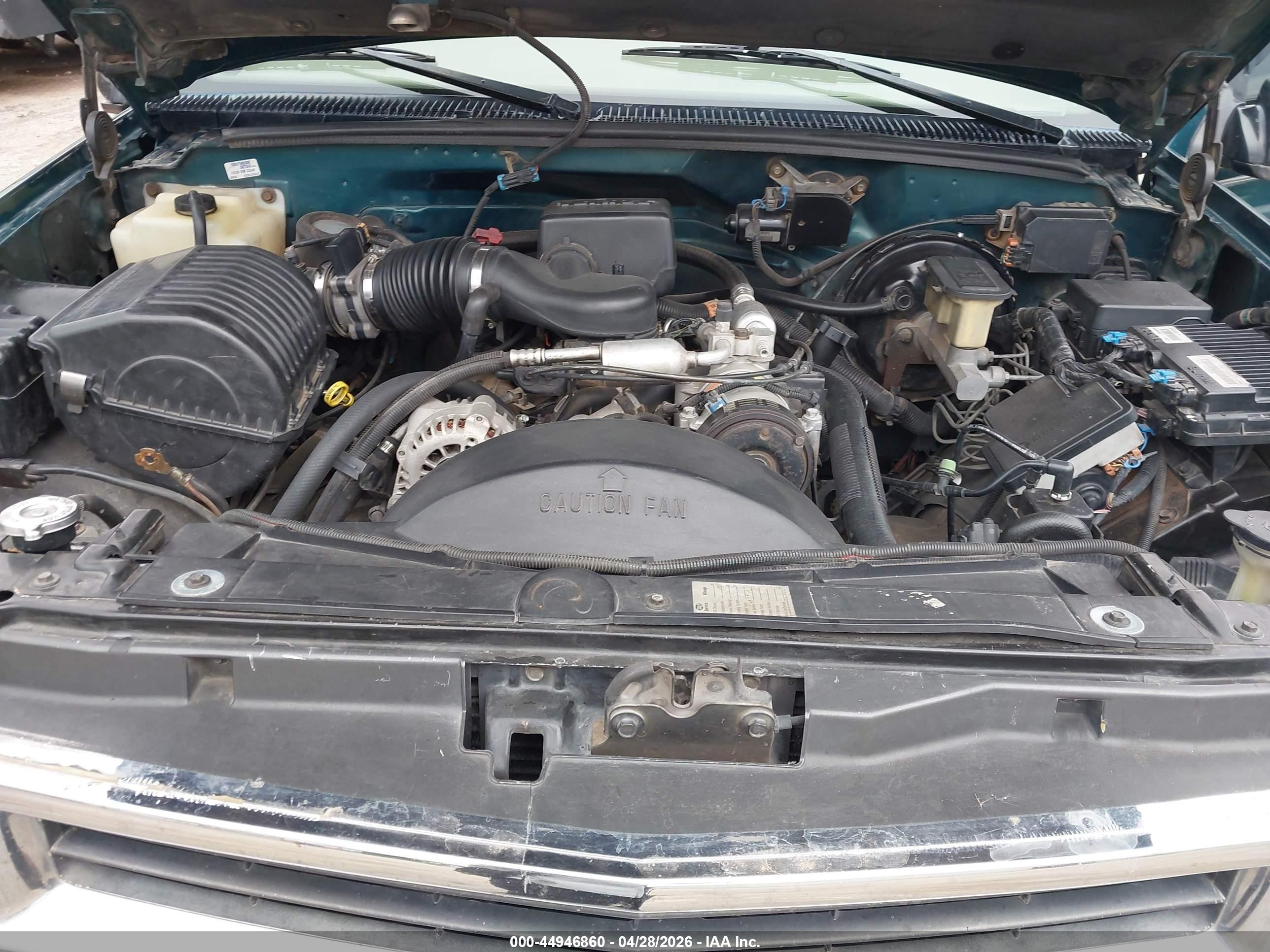 1999 Chevrolet Tahoe Ls Зеленый vin: 1GNEC13R0XJ313963