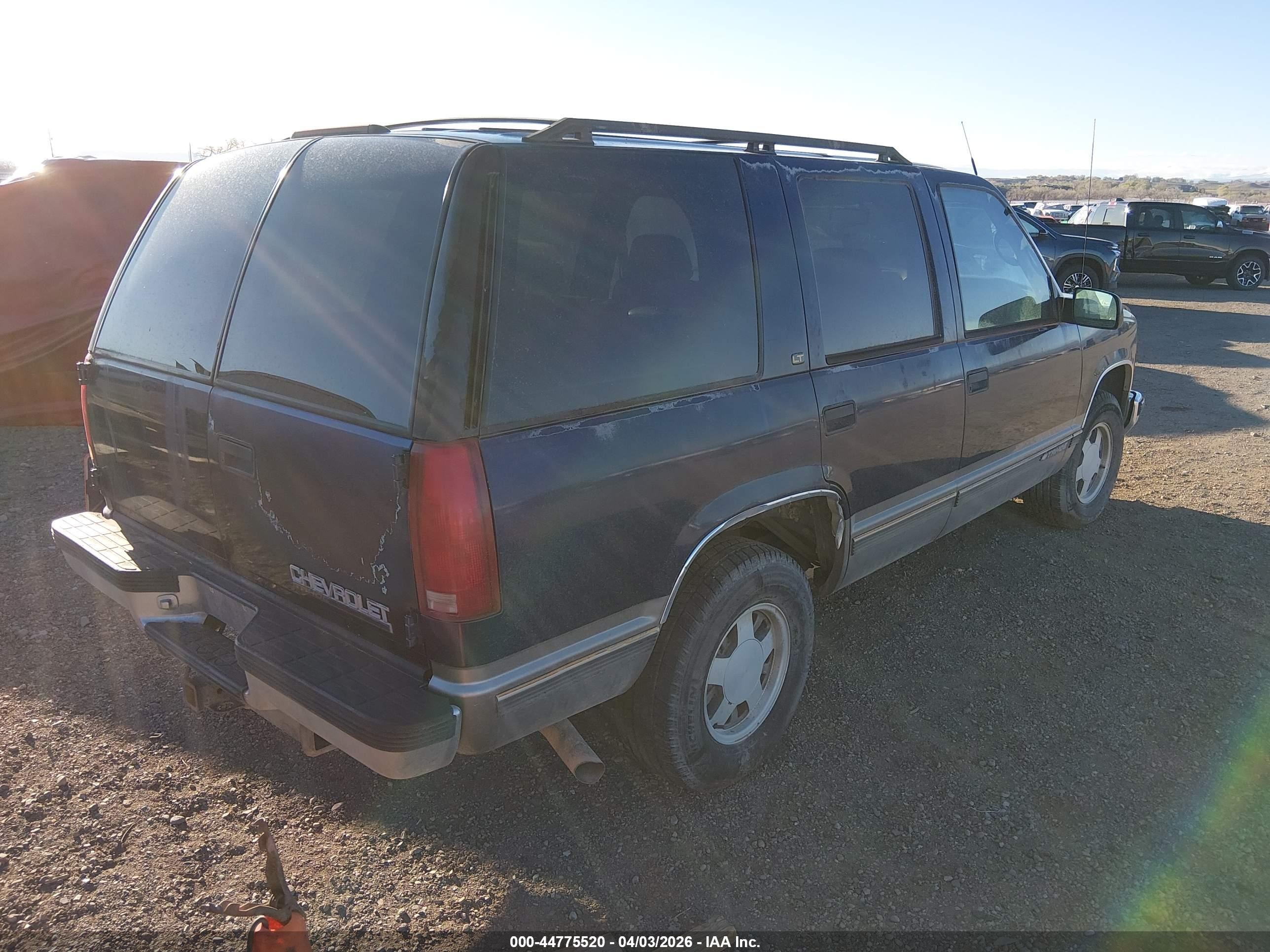 1999 Chevrolet Tahoe Lt Blue vin: 1GNEC13R0XJ546516