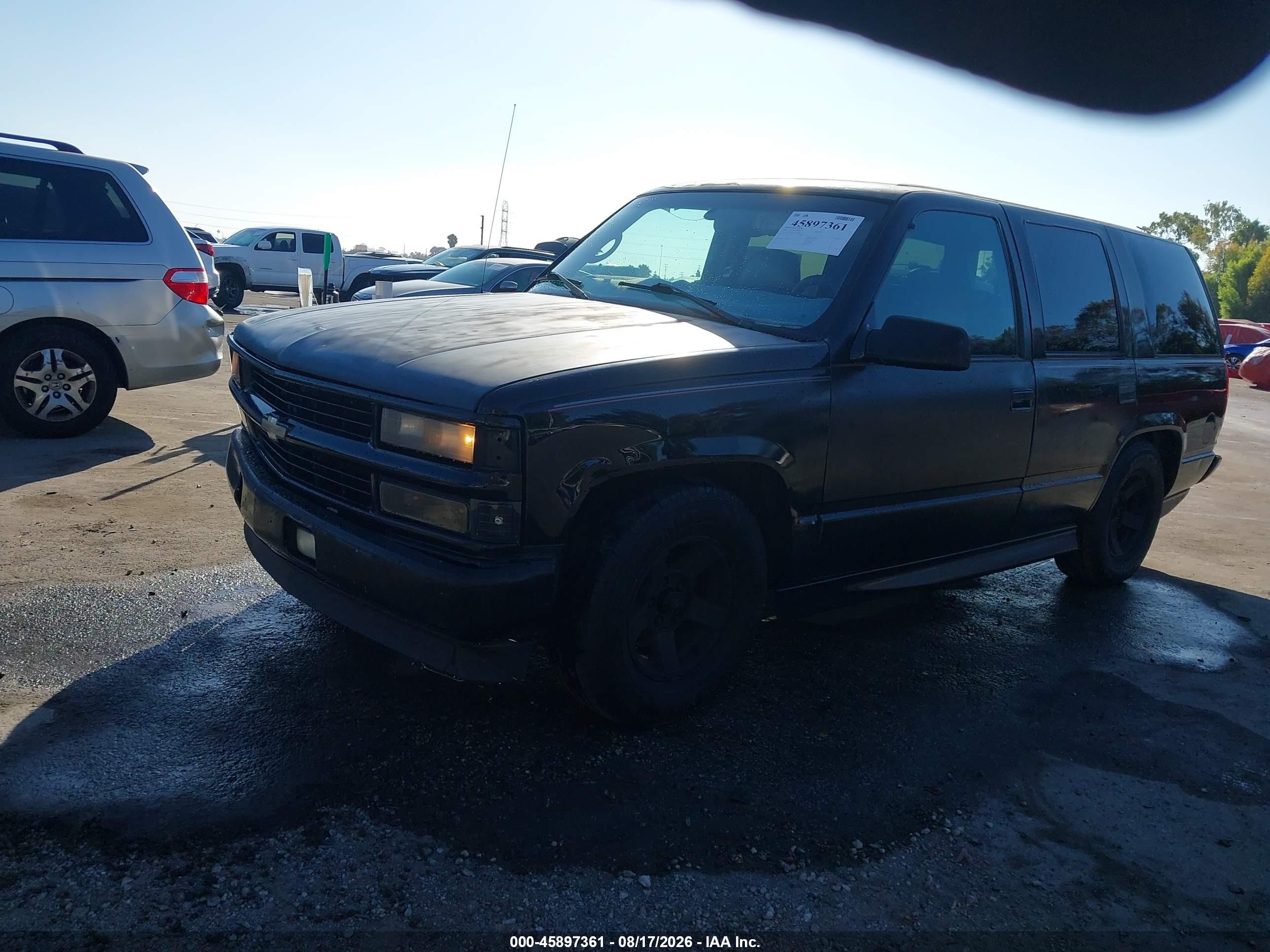 2000 Chevrolet Tahoe Limited Black vin: 1GNEC13R1YR157869