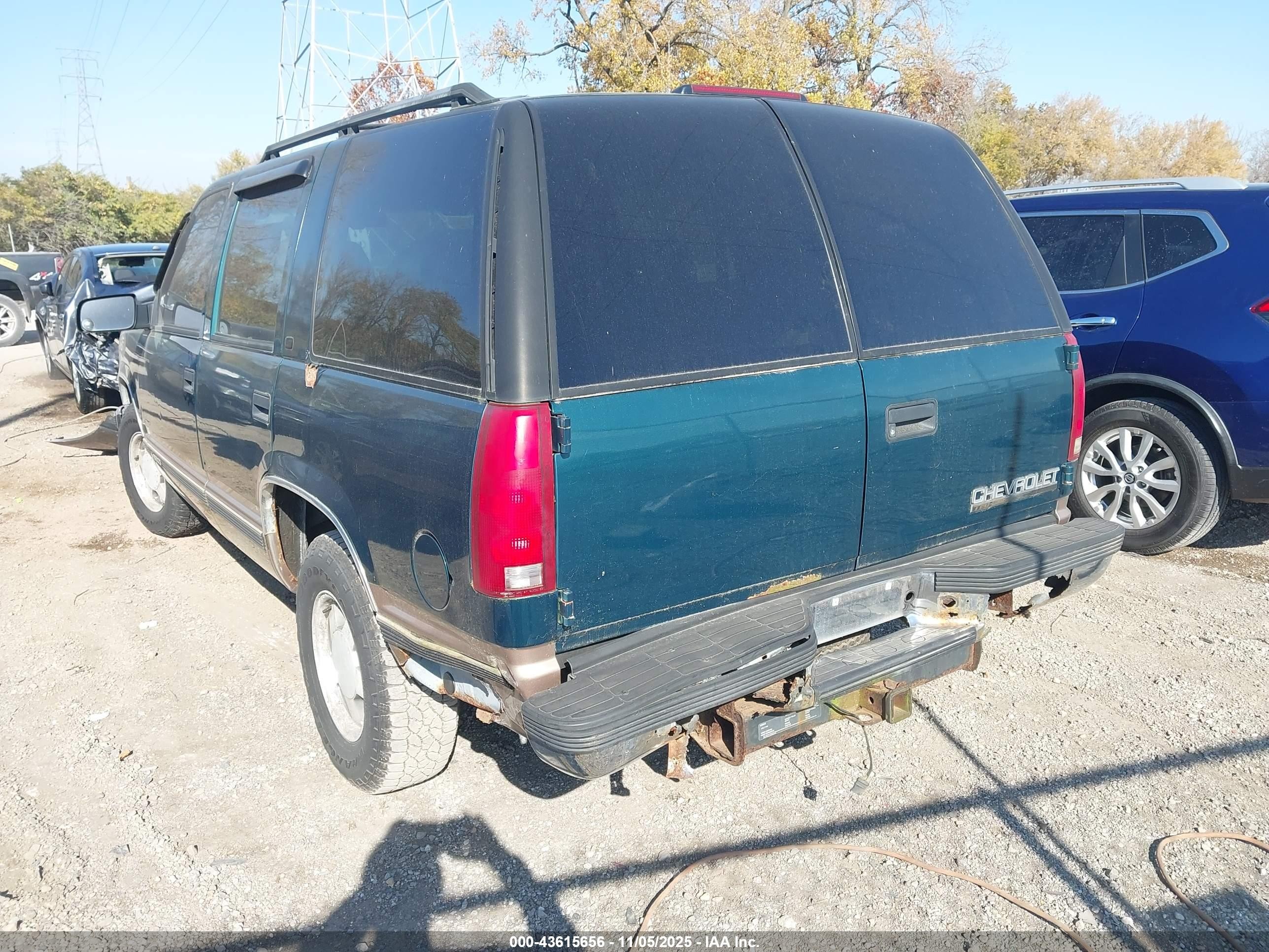 1996 Chevrolet Tahoe C1500 Зеленый vin: 1GNEC13R2TJ348322