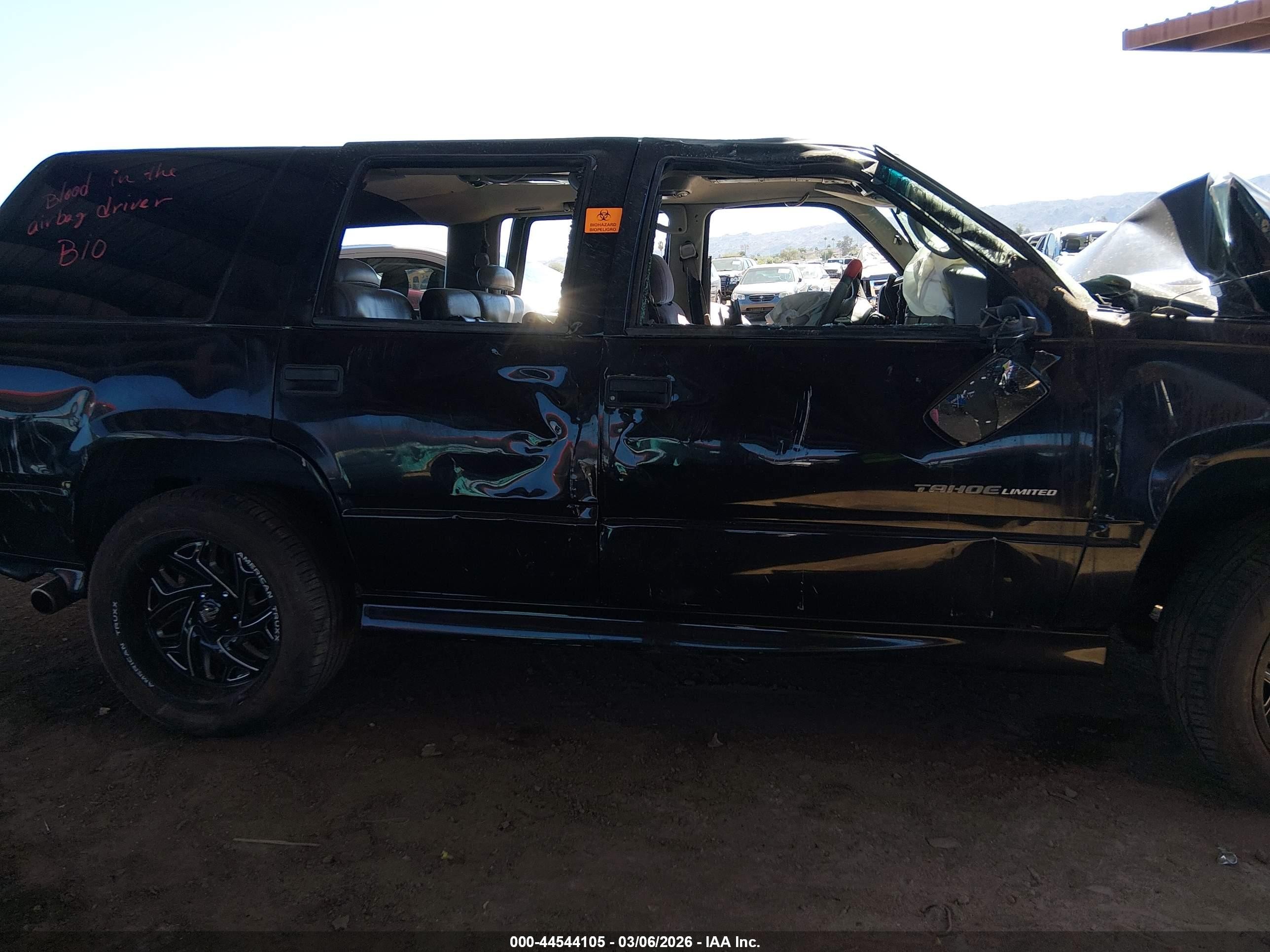 2000 Chevrolet Tahoe Limited Black vin: 1GNEC13R2YR128848