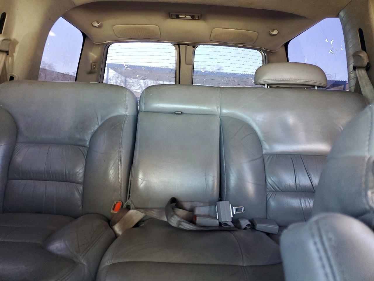 1999 Chevrolet Tahoe C1500 Brown vin: 1GNEC13R3XJ551161