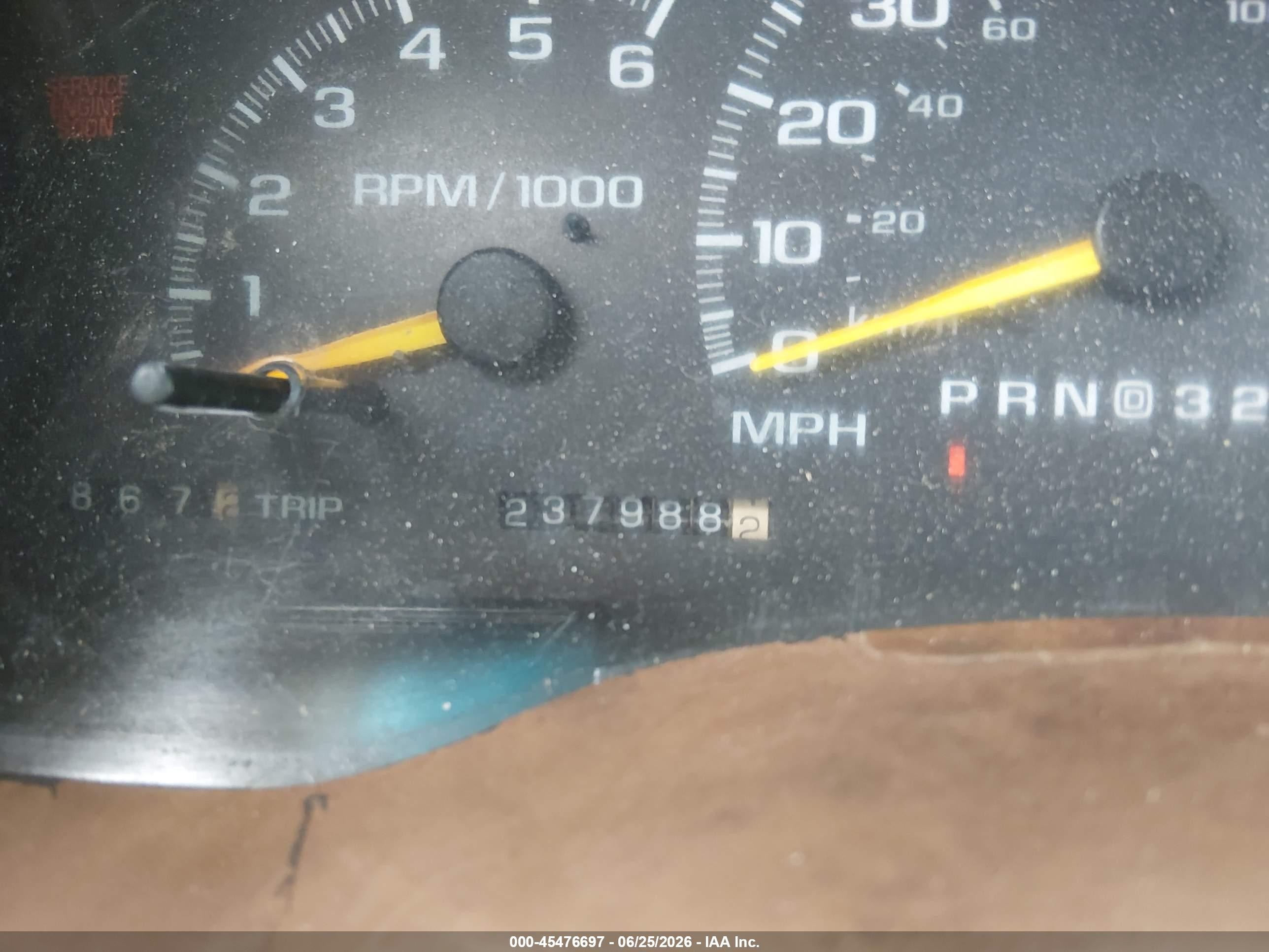 1999 Chevrolet Tahoe Ls Темно-бордовый vin: 1GNEC13R6XJ383208
