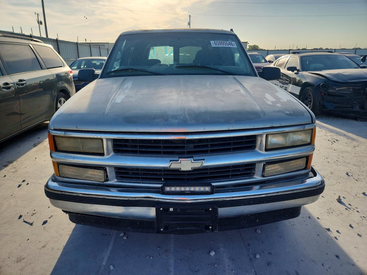 1999 Chevrolet Tahoe C1500 Brown vin: 1GNEC13R6XJ483194