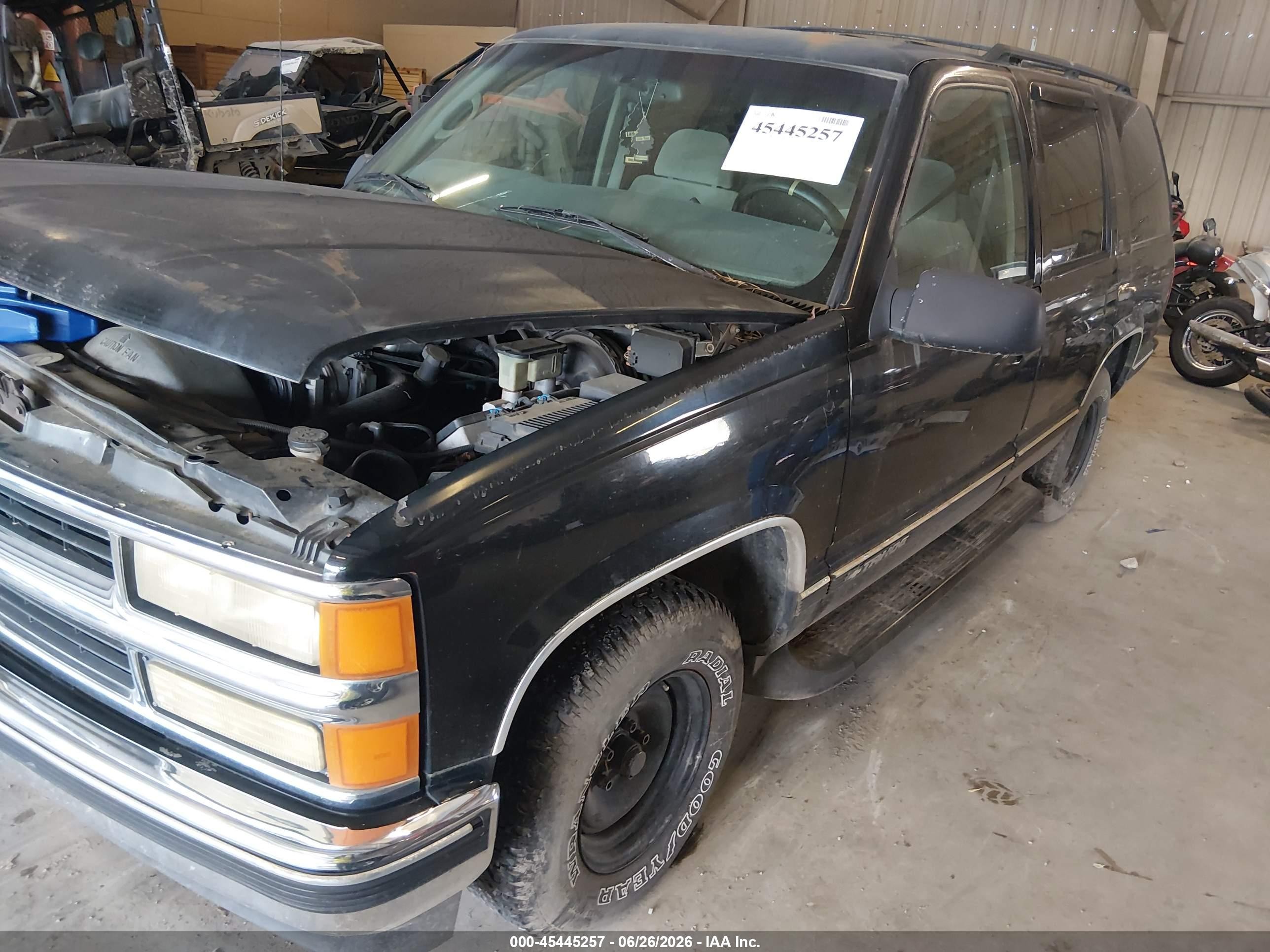 1998 Chevrolet Tahoe Ls Black vin: 1GNEC13R8WR110352