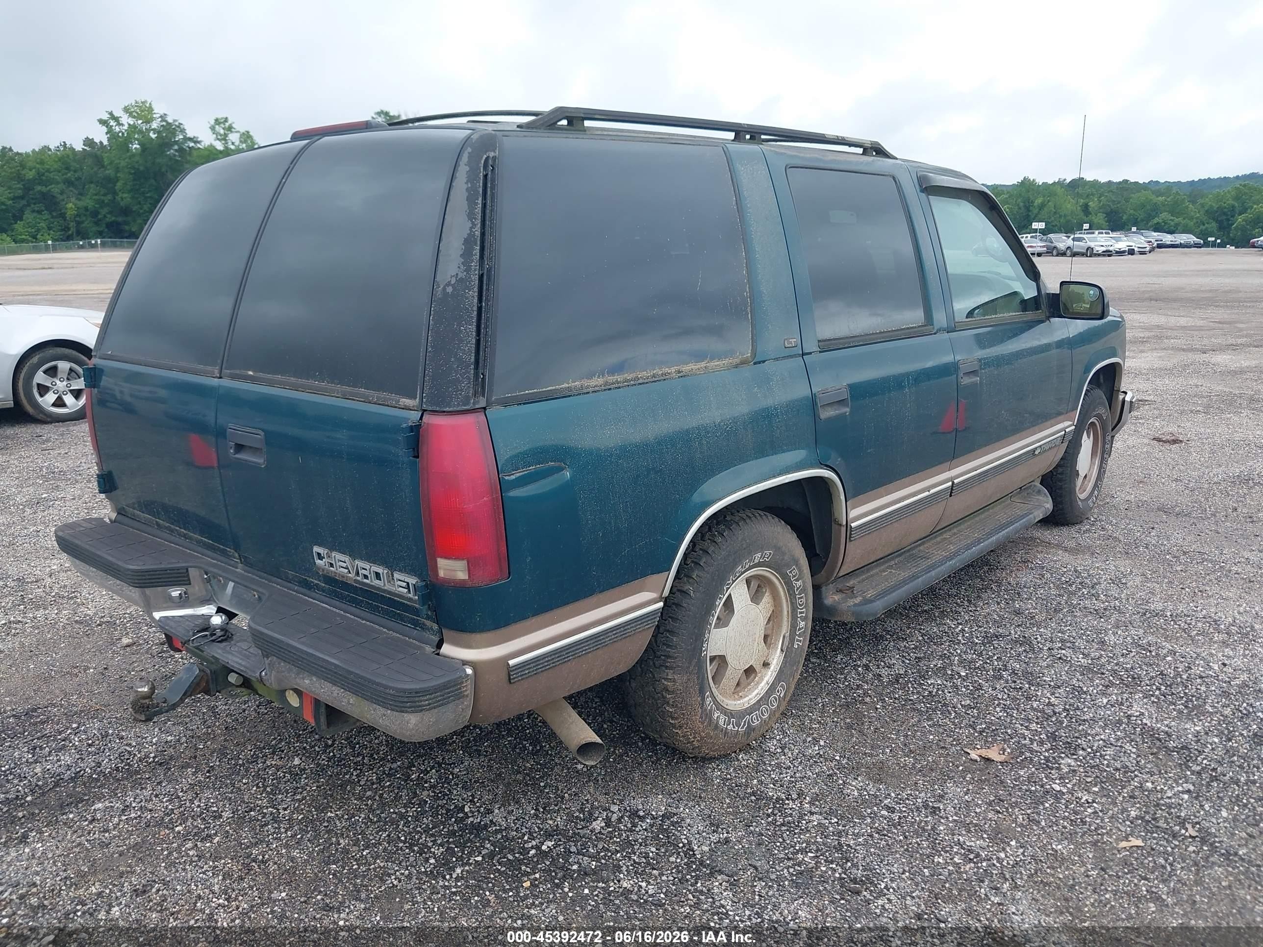 1998 Chevrolet Tahoe Ls Green vin: 1GNEC13R9WJ305147