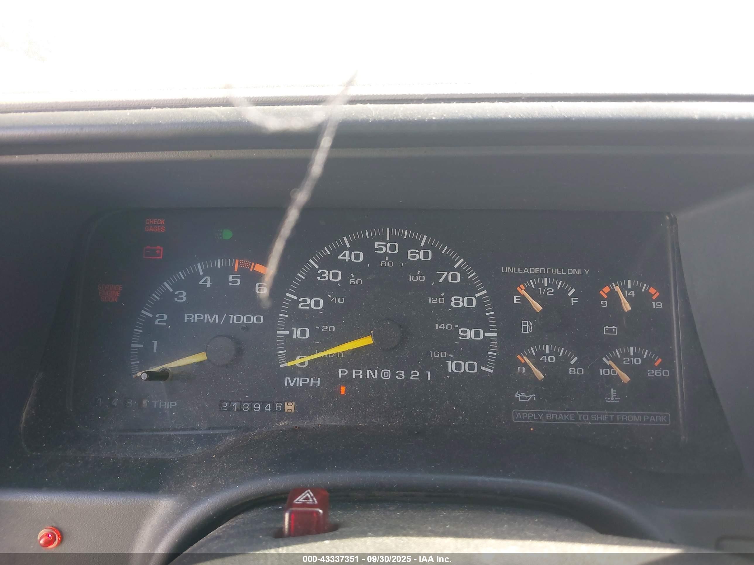 1996 Chevrolet Tahoe C1500 Black vin: 1GNEC13RXTJ330960