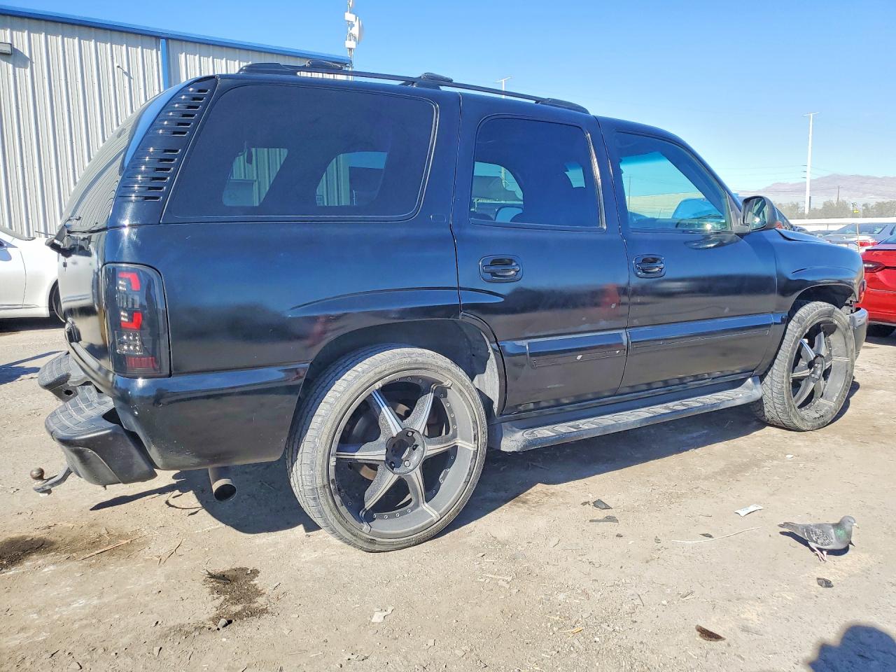 2001 Chevrolet Tahoe C1500 Black vin: 1GNEC13T01J120621