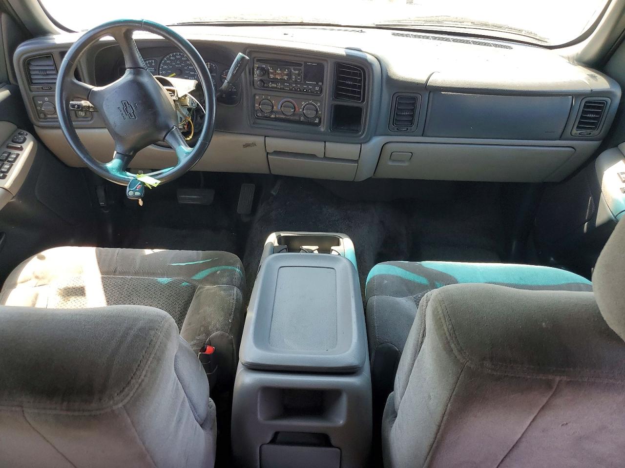 2001 Chevrolet Tahoe C1500 Бордовый vin: 1GNEC13T01J183704