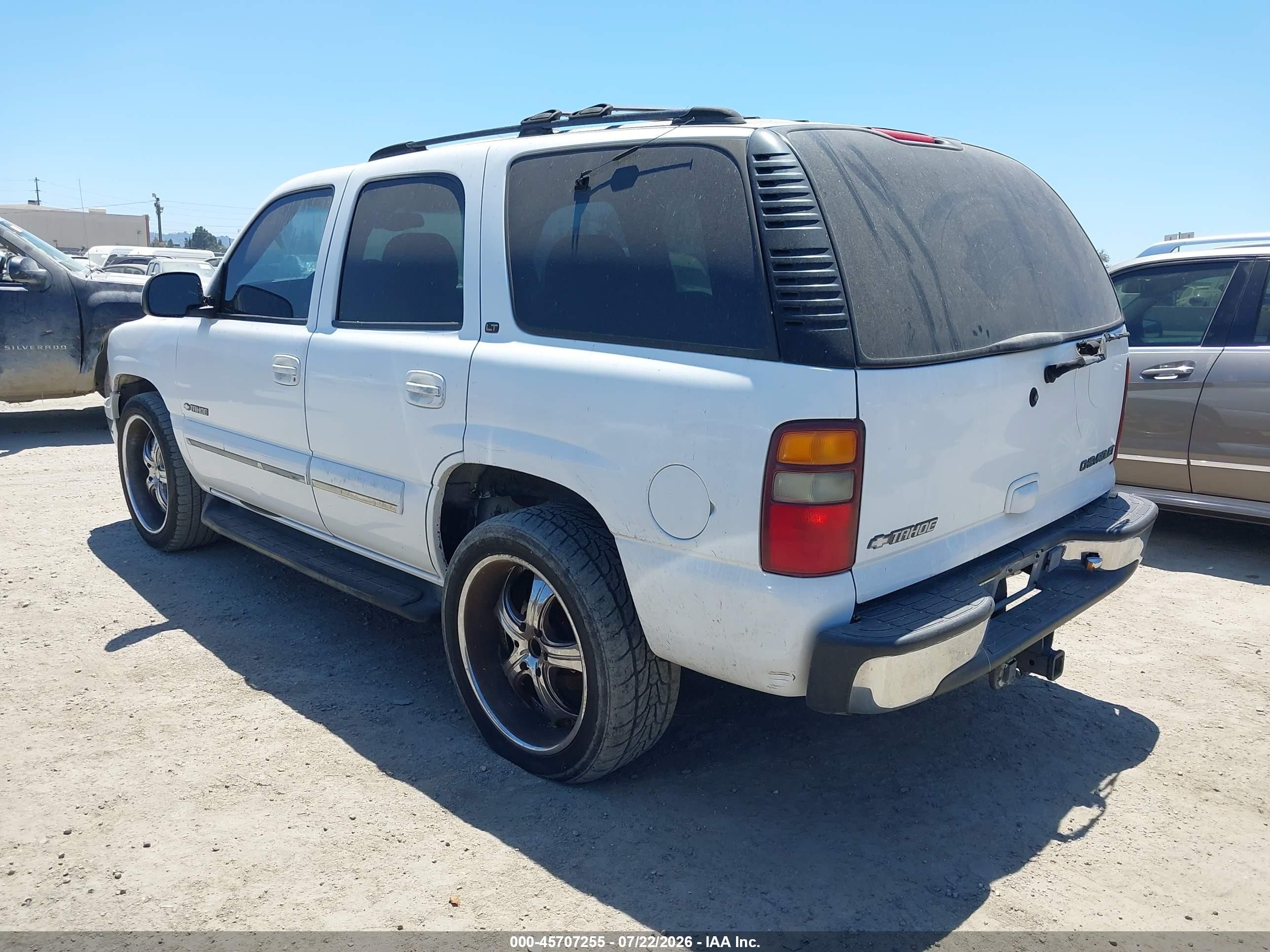 2001 Chevrolet Tahoe Lt Белый vin: 1GNEC13T01R110415