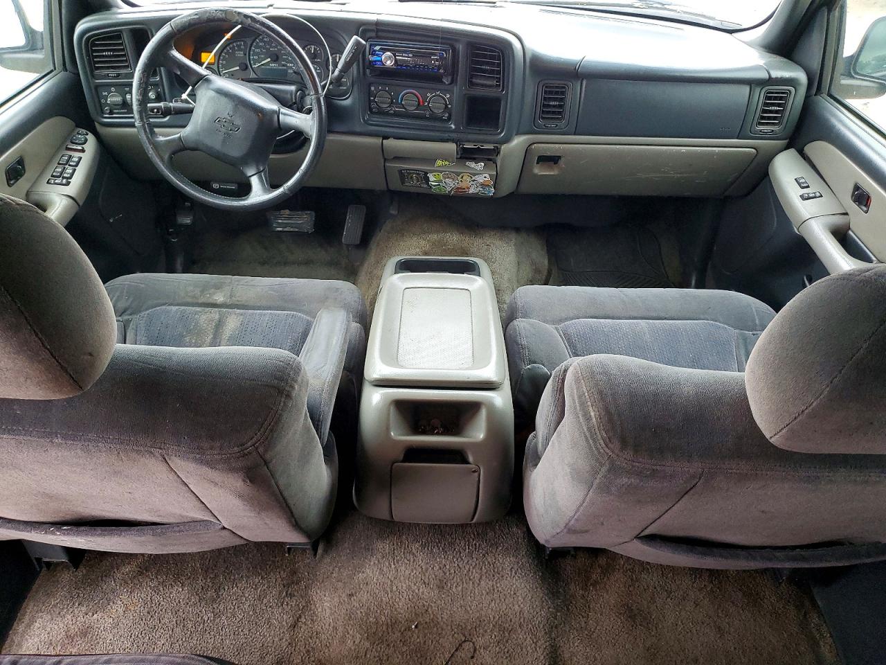 2001 Chevrolet Tahoe C1500 Tan vin: 1GNEC13T01R223684