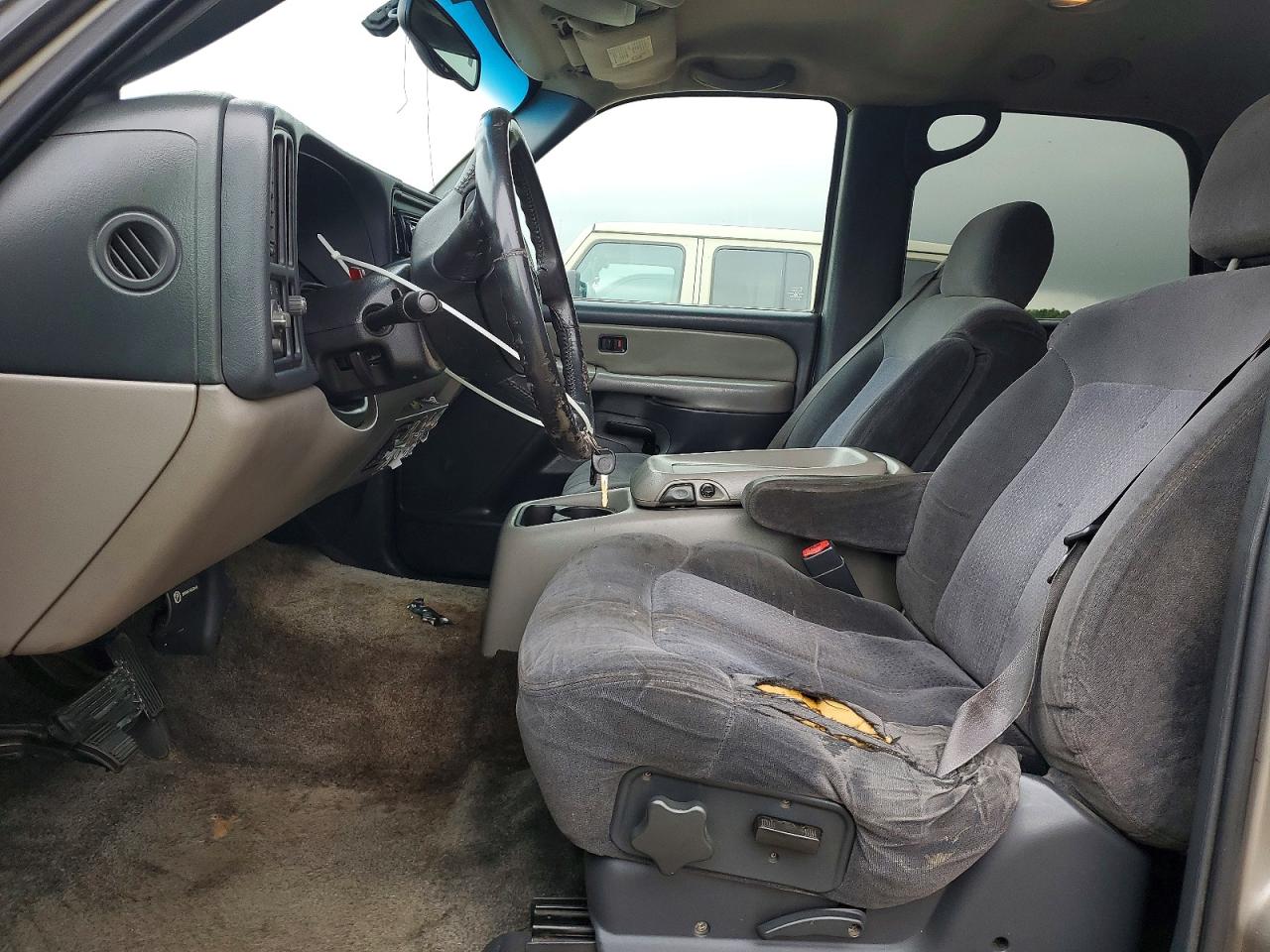 2001 Chevrolet Tahoe C1500 Tan vin: 1GNEC13T01R223684