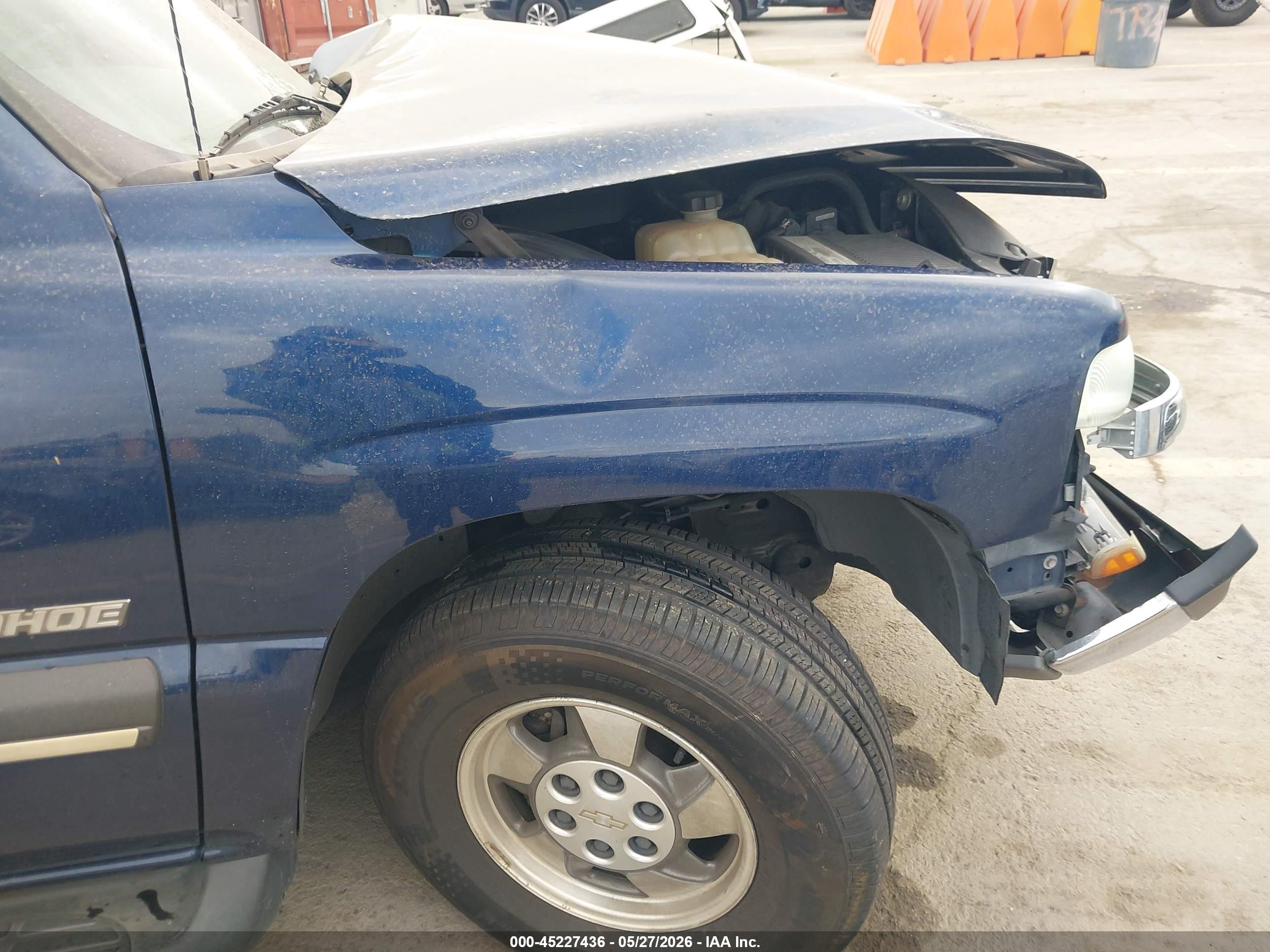 2003 Chevrolet Tahoe Ls Blue vin: 1GNEC13T03R235837