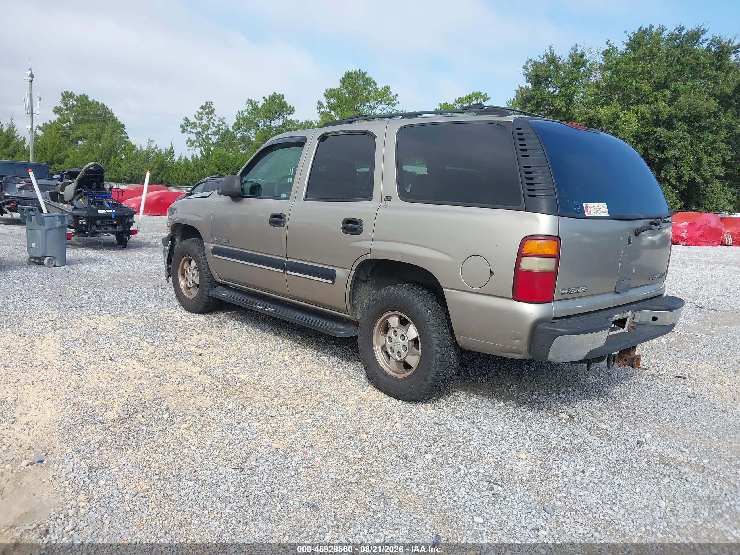 2000 Chevrolet Tahoe All New Ls Gold vin: 1GNEC13T0YJ197340