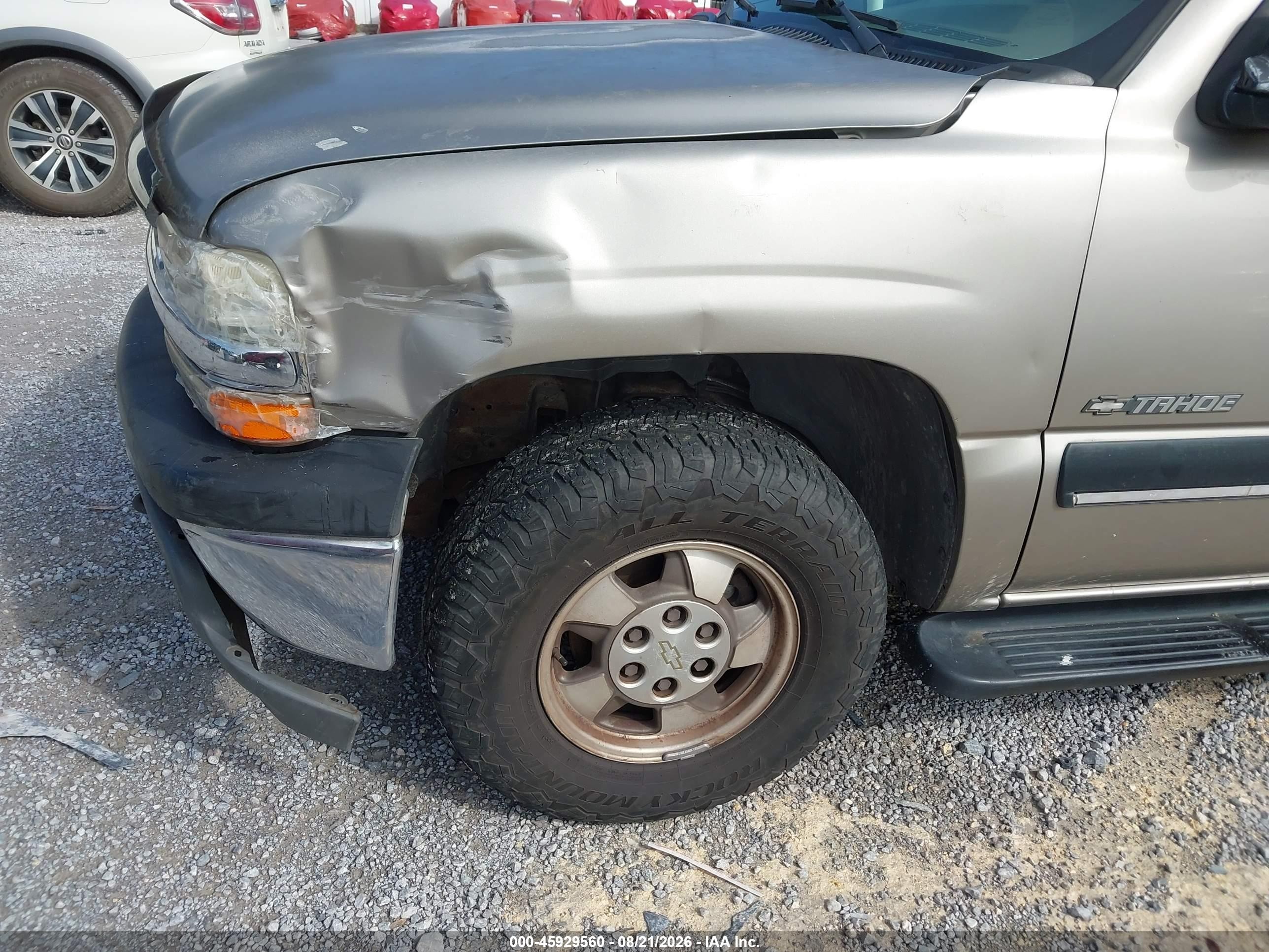2000 Chevrolet Tahoe All New Ls Gold vin: 1GNEC13T0YJ197340