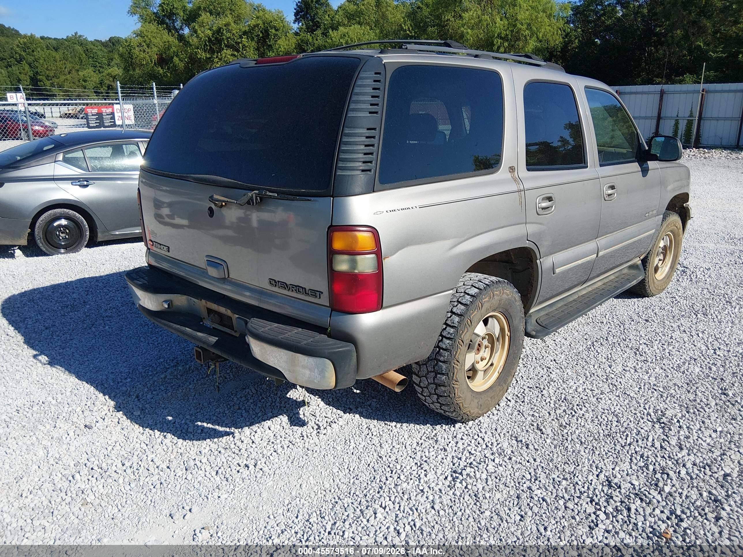 2001 Chevrolet Tahoe Lt Gray vin: 1GNEC13T11R181719