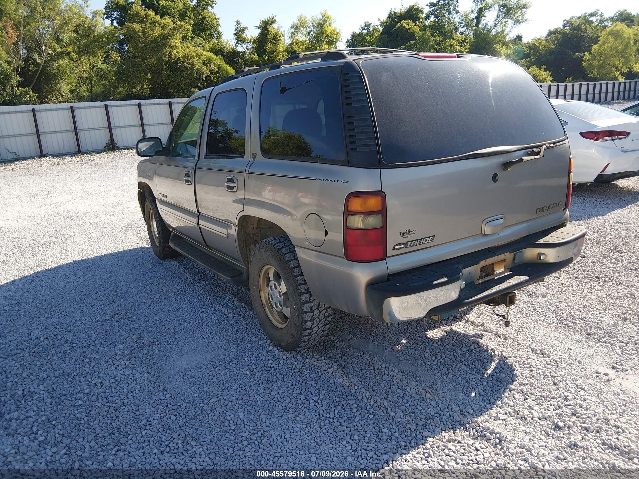 2001 Chevrolet Tahoe Lt Gray vin: 1GNEC13T11R181719