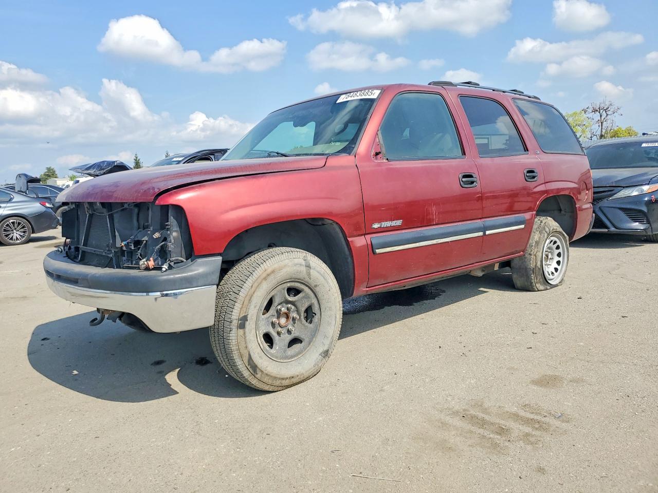 2001 Chevrolet Tahoe C1500 Burgundy vin: 1GNEC13T11R199377