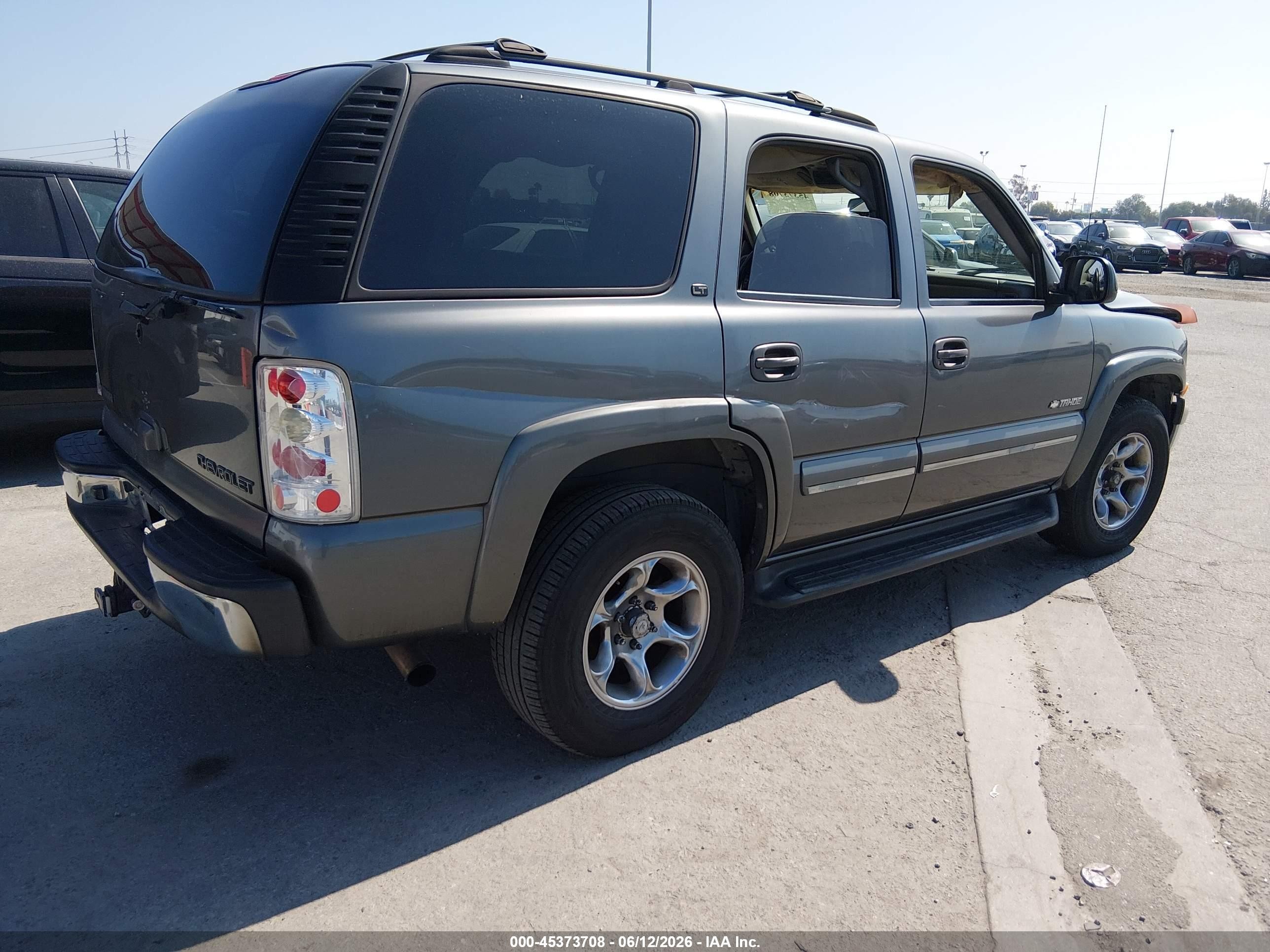 2002 Chevrolet Tahoe Lt Gray vin: 1GNEC13T12R253679
