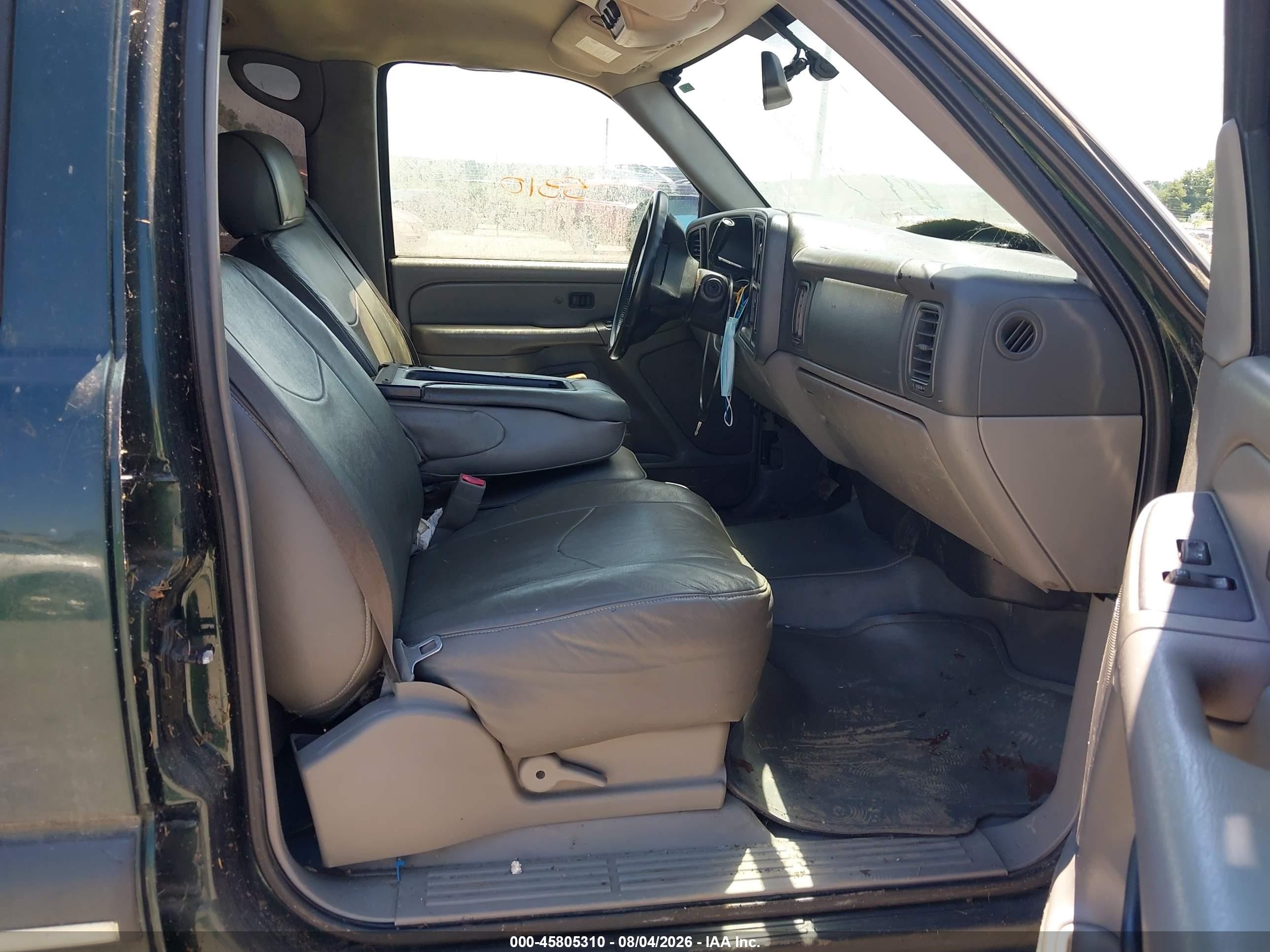 2004 Chevrolet Tahoe Ls Зеленый vin: 1GNEC13T14J135567
