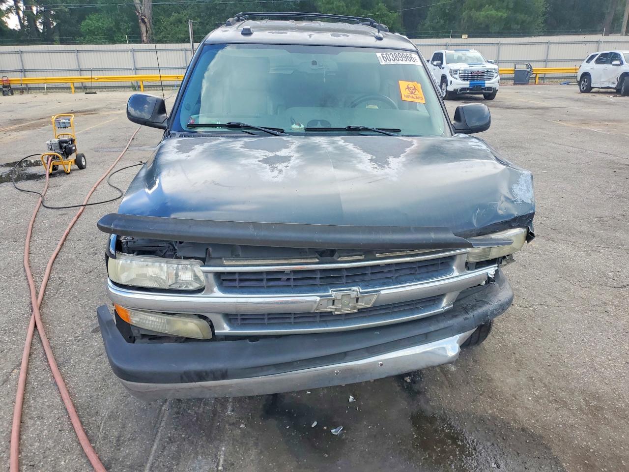 2005 Chevrolet Tahoe C1500 Black vin: 1GNEC13T15J160101