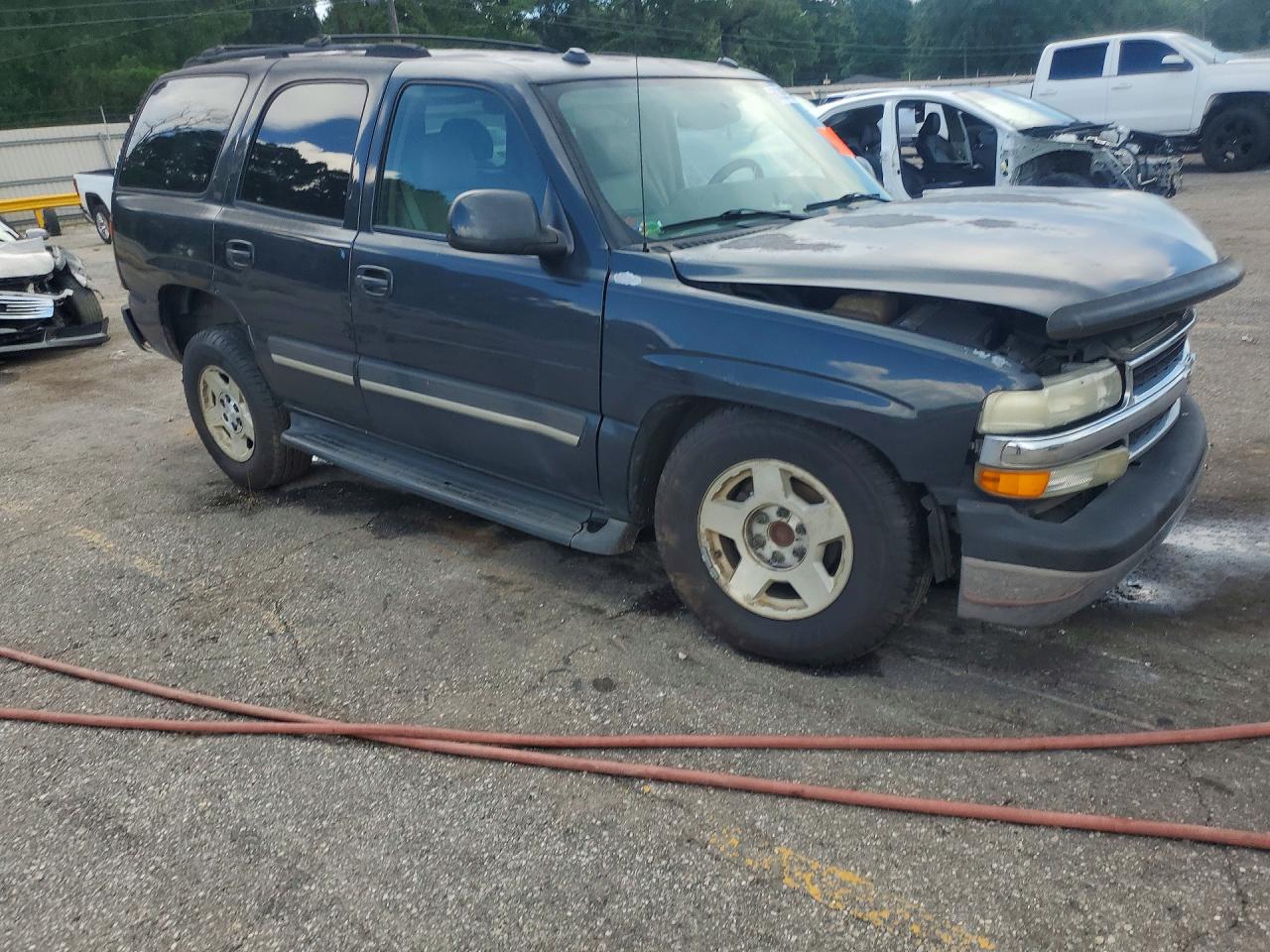 2005 Chevrolet Tahoe C1500 Black vin: 1GNEC13T15J160101