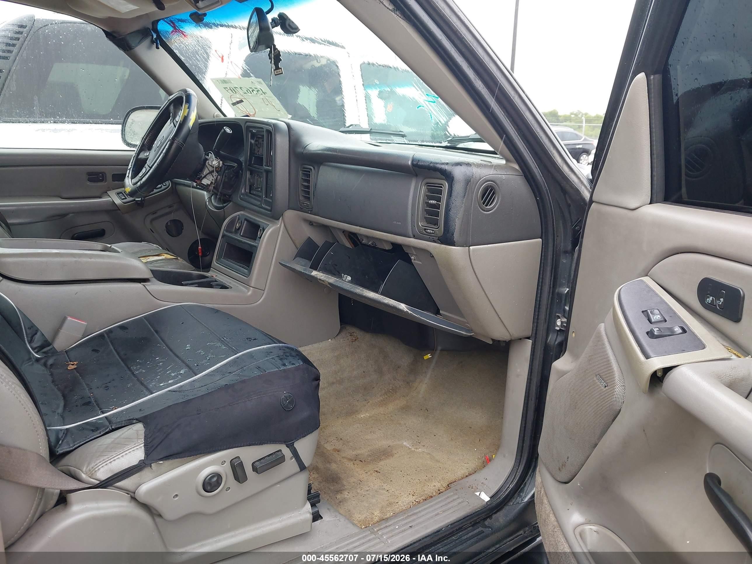 2005 Chevrolet Tahoe Lt Black vin: 1GNEC13T15R104533