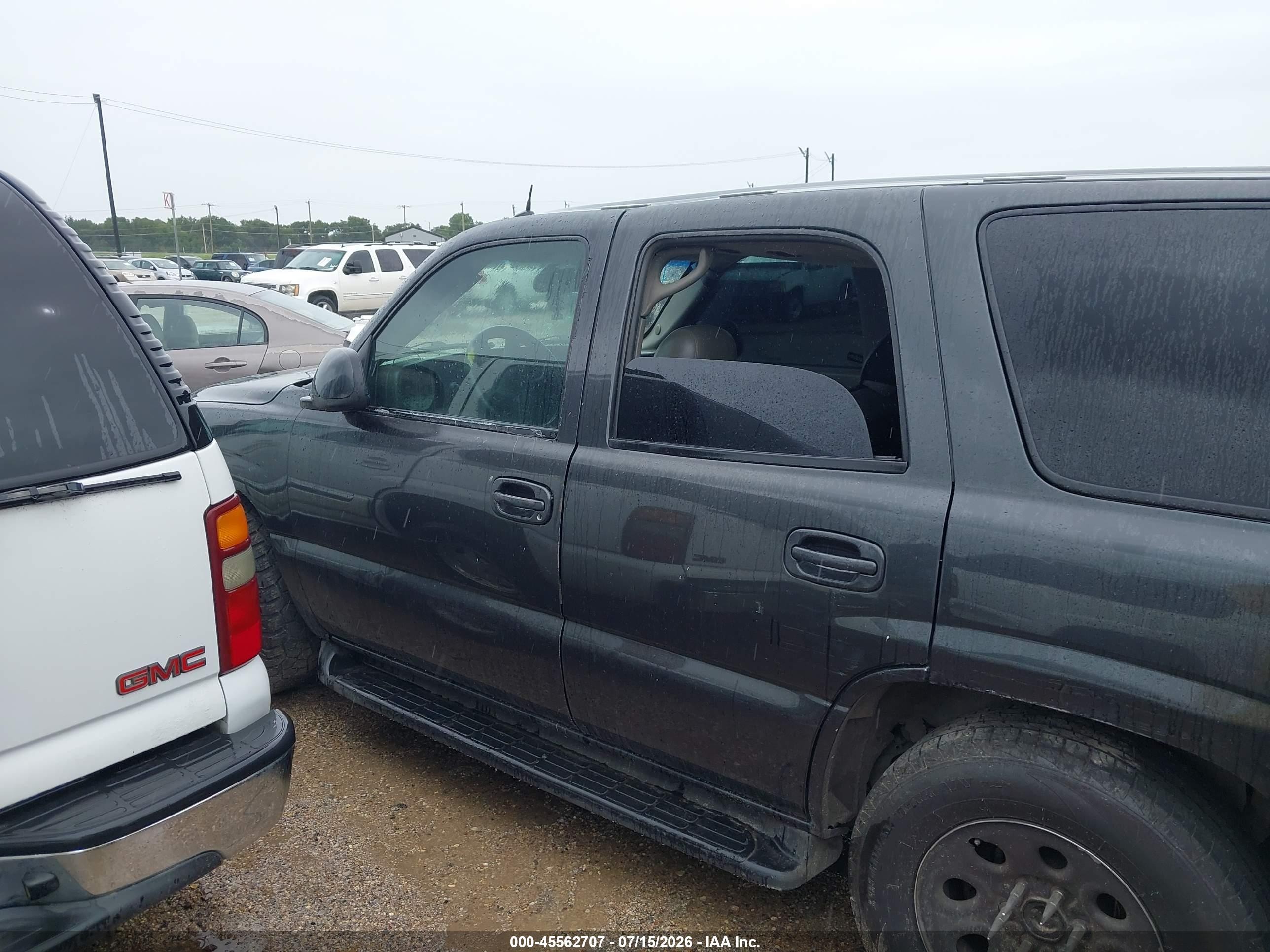 2005 Chevrolet Tahoe Lt Black vin: 1GNEC13T15R104533