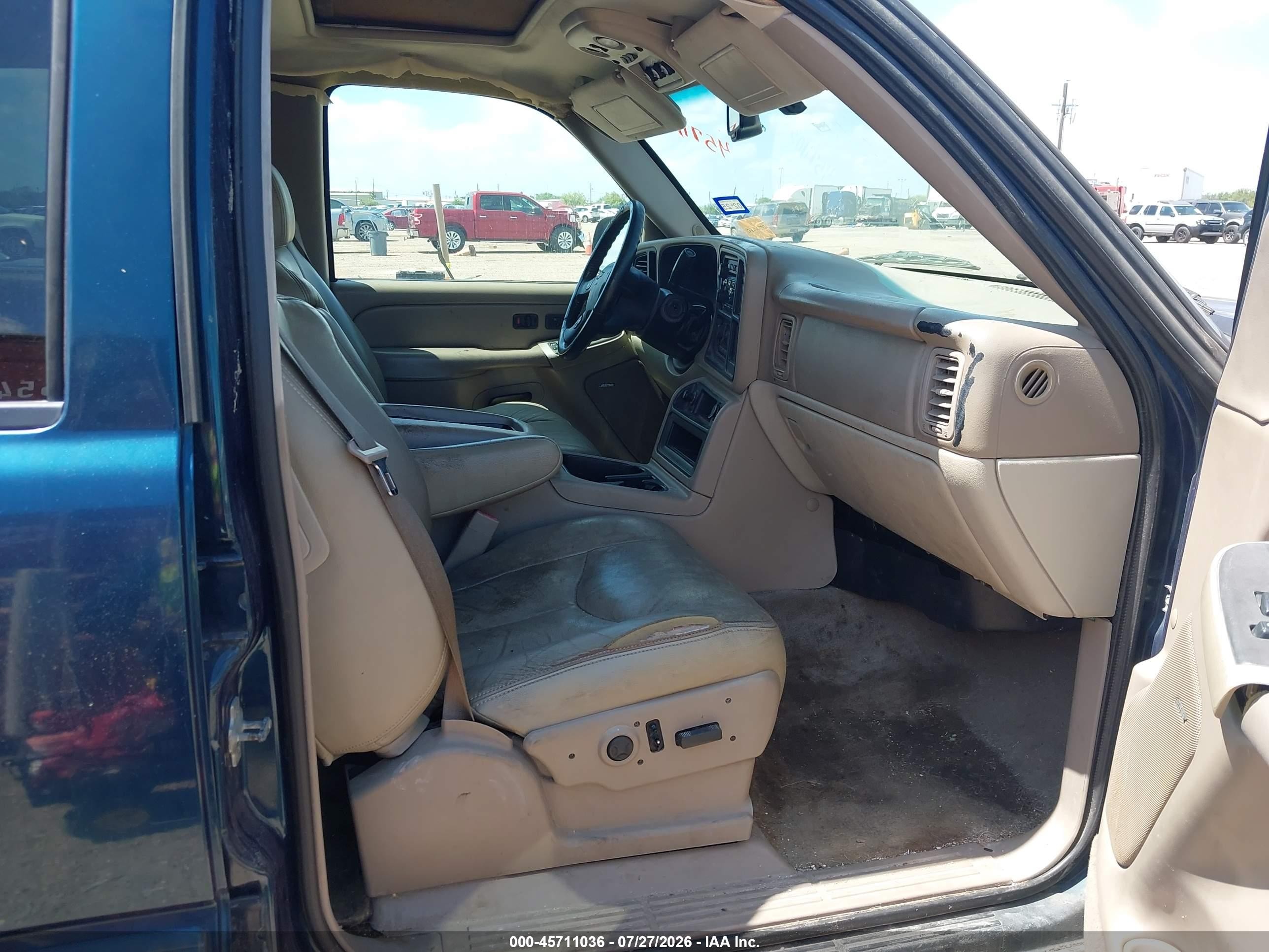 2005 Chevrolet Tahoe Lt Blue vin: 1GNEC13T15R173853