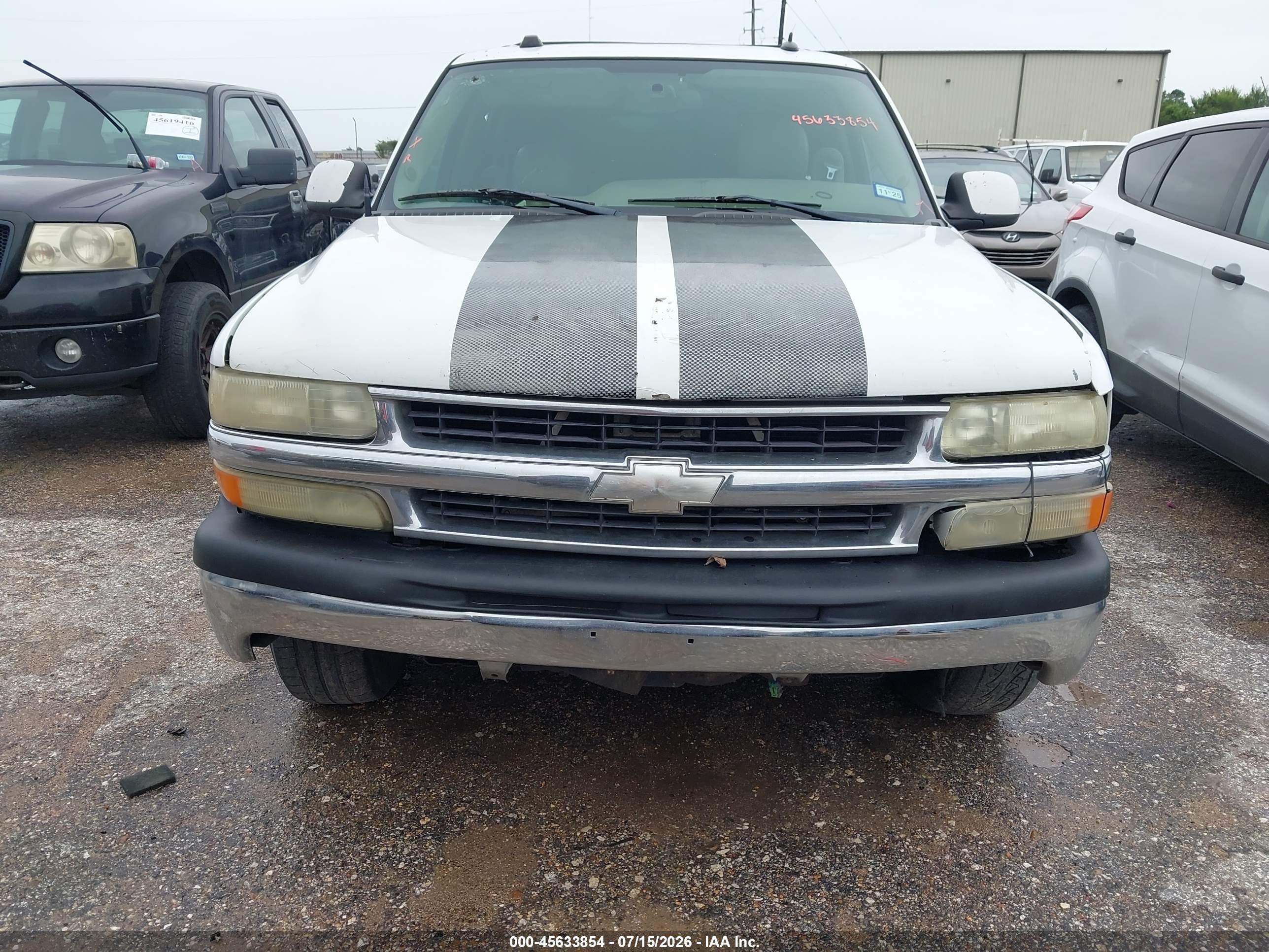 2005 Chevrolet Tahoe Lt White vin: 1GNEC13T15R186389