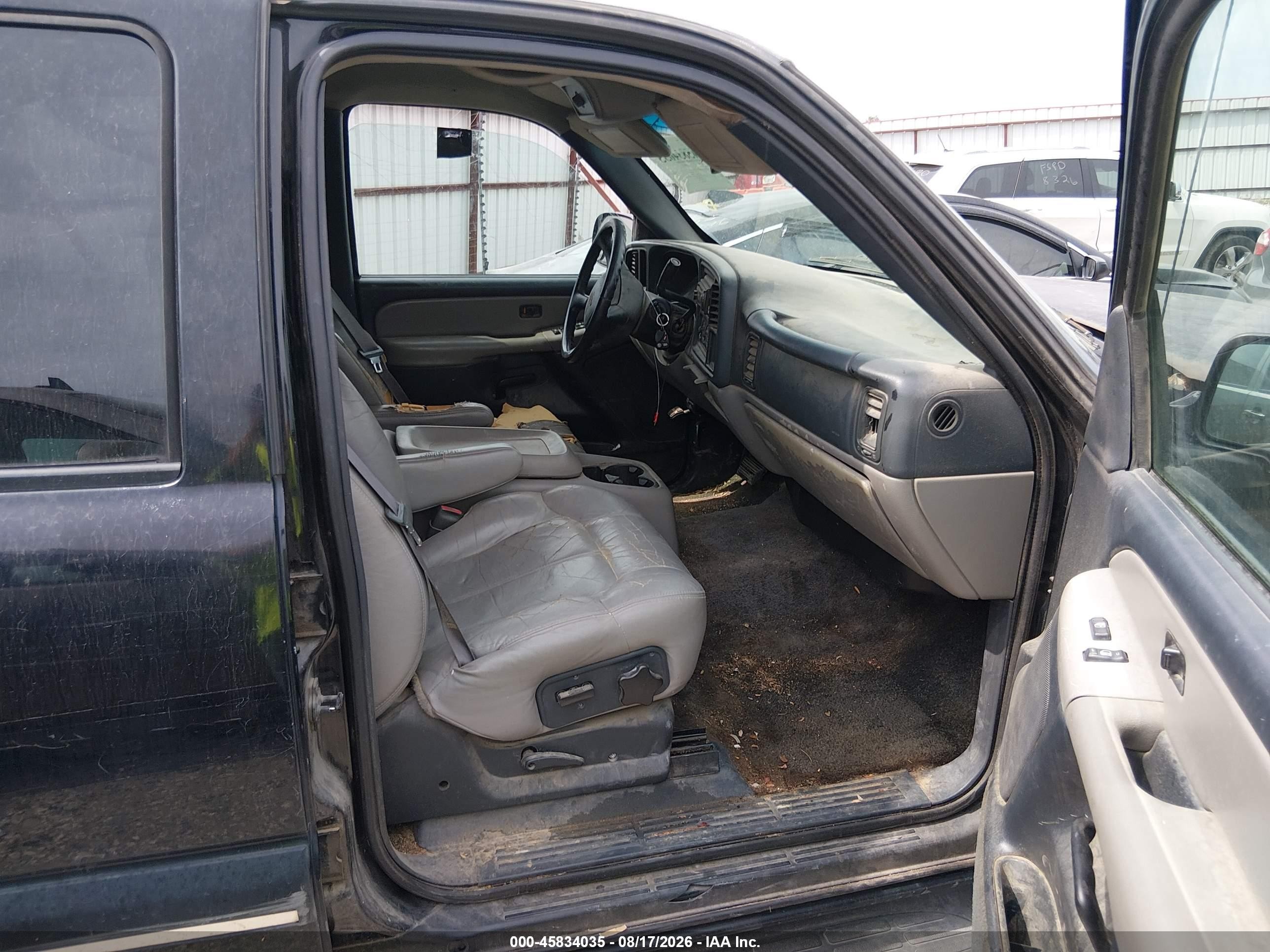 2001 Chevrolet Tahoe Ls Black vin: 1GNEC13T21J212684