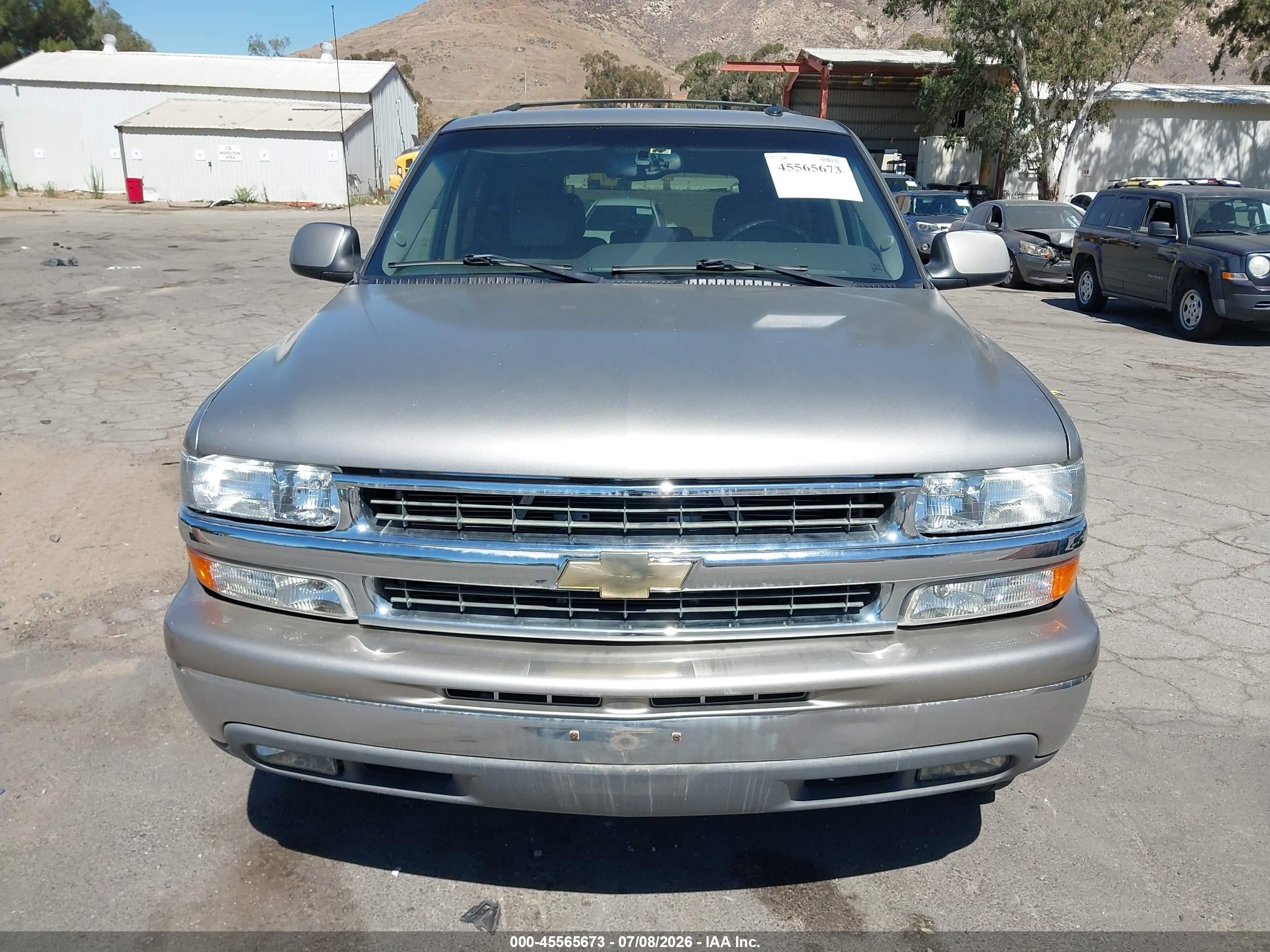 2003 Chevrolet Tahoe Lt Silver vin: 1GNEC13T23R302972