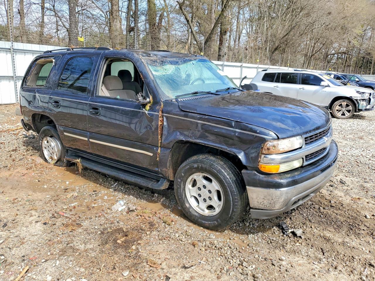 2005 Chevrolet Tahoe C1500 Charcoal vin: 1GNEC13T25J186111