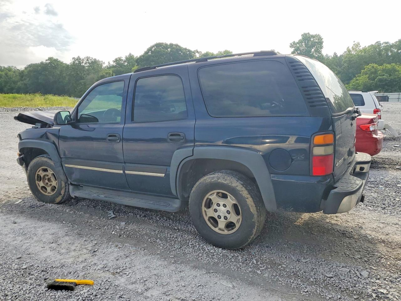 2005 Chevrolet Tahoe C1500 Blue vin: 1GNEC13T25R193268