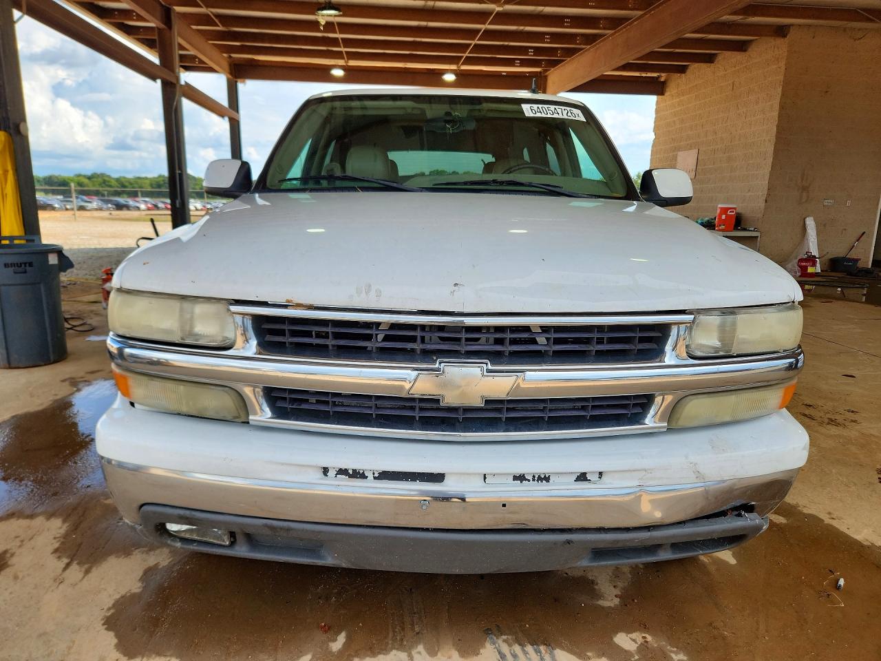 2006 Chevrolet Tahoe C1500 Белый vin: 1GNEC13T26R111265