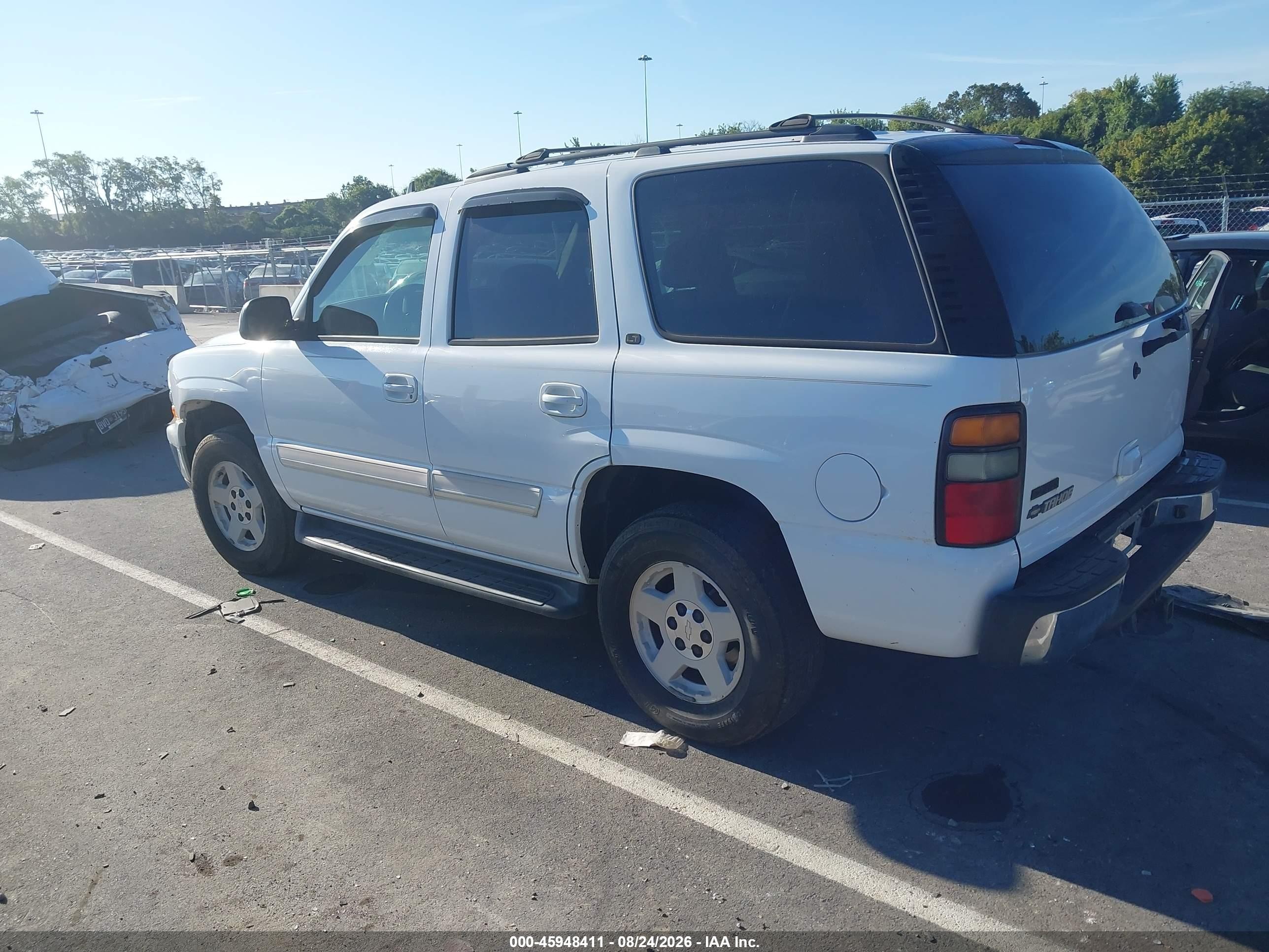2006 Chevrolet Tahoe Lt White vin: 1GNEC13T26R119124