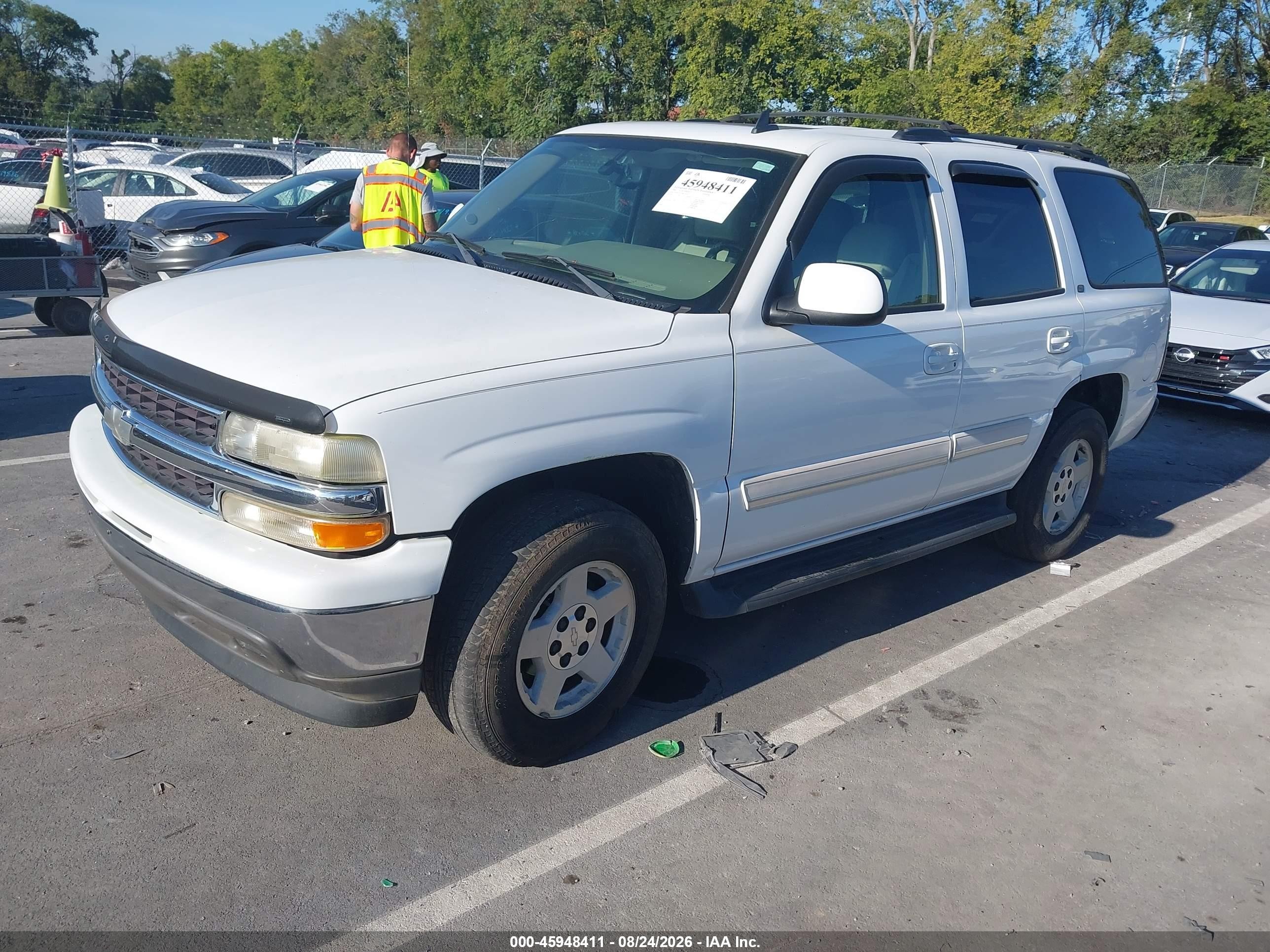2006 Chevrolet Tahoe Lt White vin: 1GNEC13T26R119124