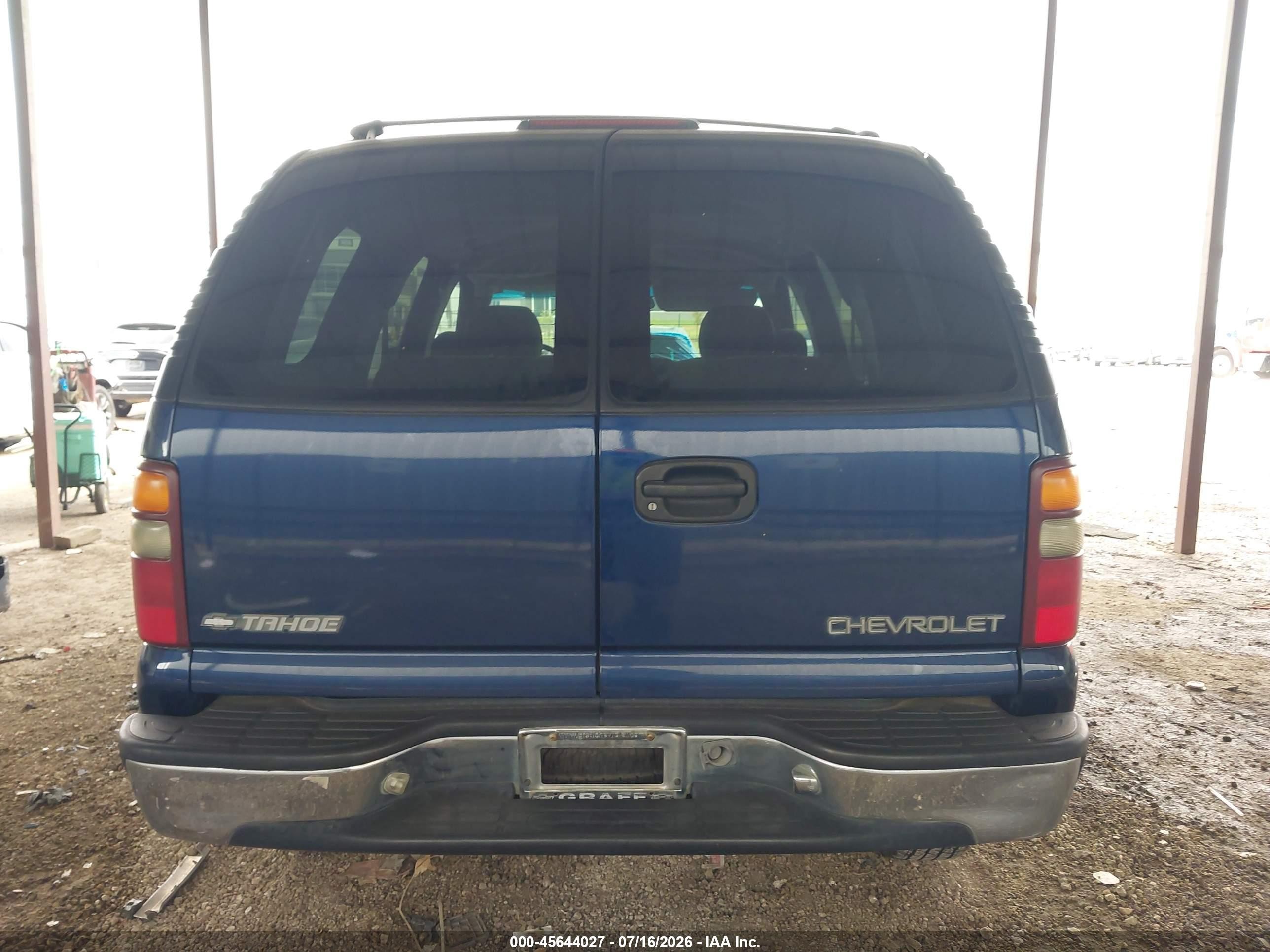 2001 Chevrolet Tahoe Ls Blue vin: 1GNEC13T31R216227