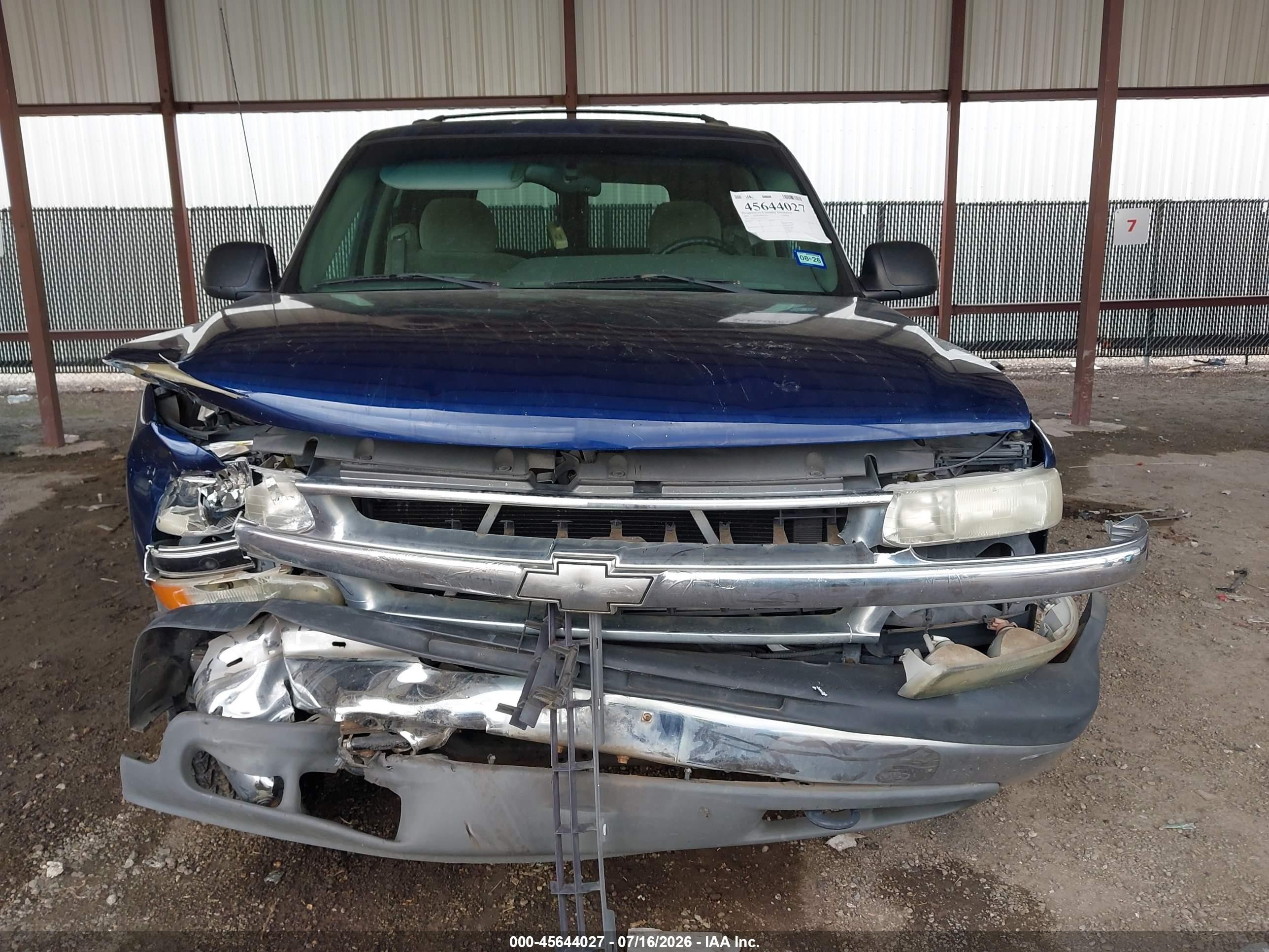 2001 Chevrolet Tahoe Ls Blue vin: 1GNEC13T31R216227
