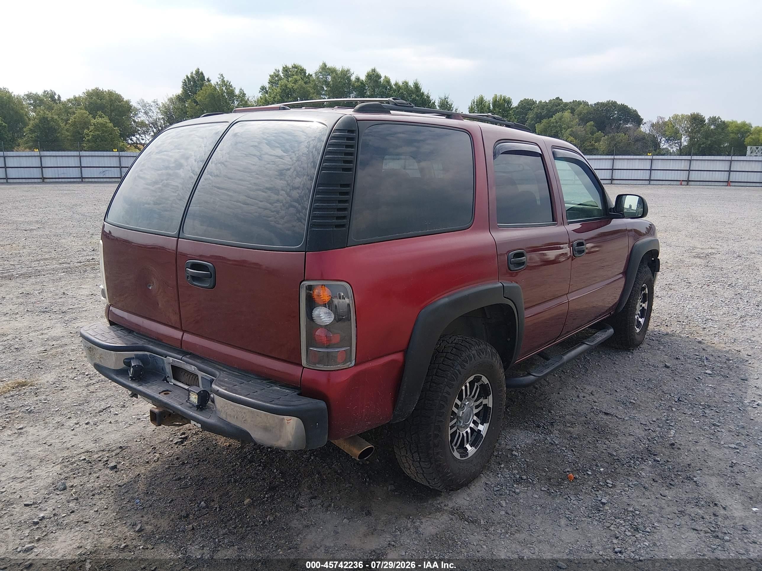 2001 Chevrolet Tahoe Ls Maroon vin: 1GNEC13T31R221301