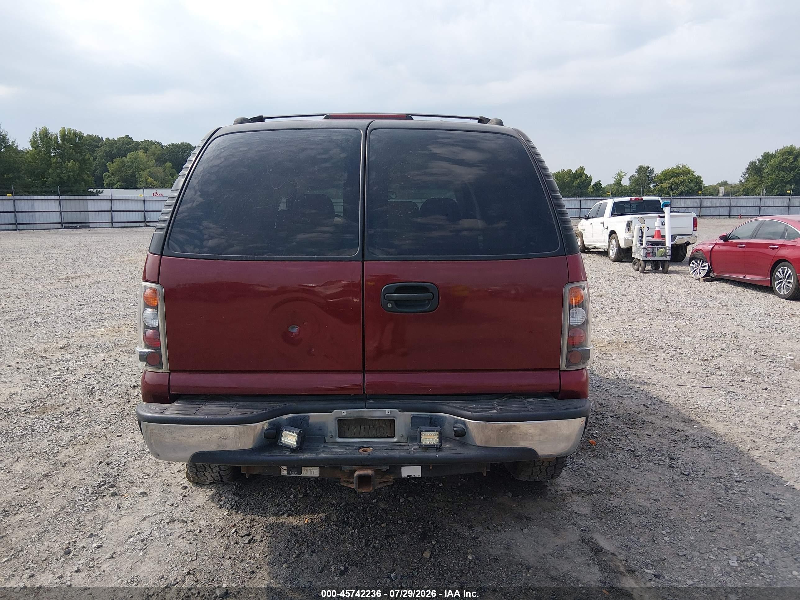2001 Chevrolet Tahoe Ls Maroon vin: 1GNEC13T31R221301